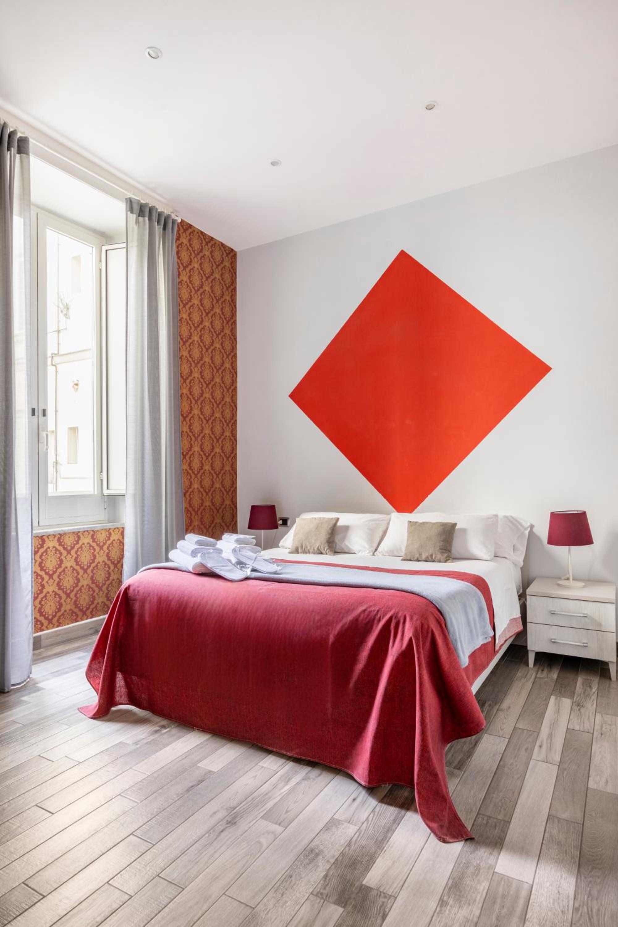 Superior King Room