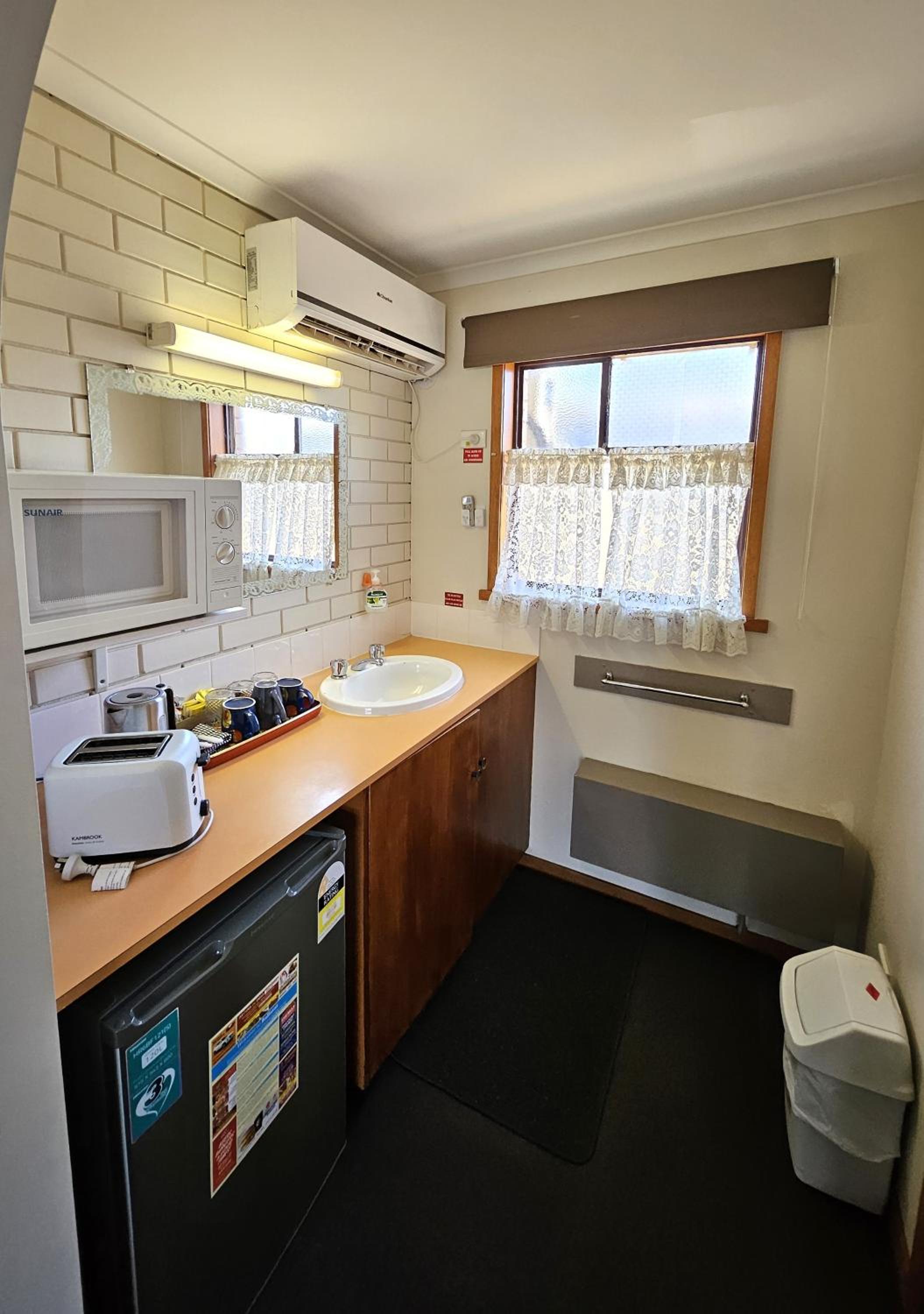 Standard Double Room photo 3