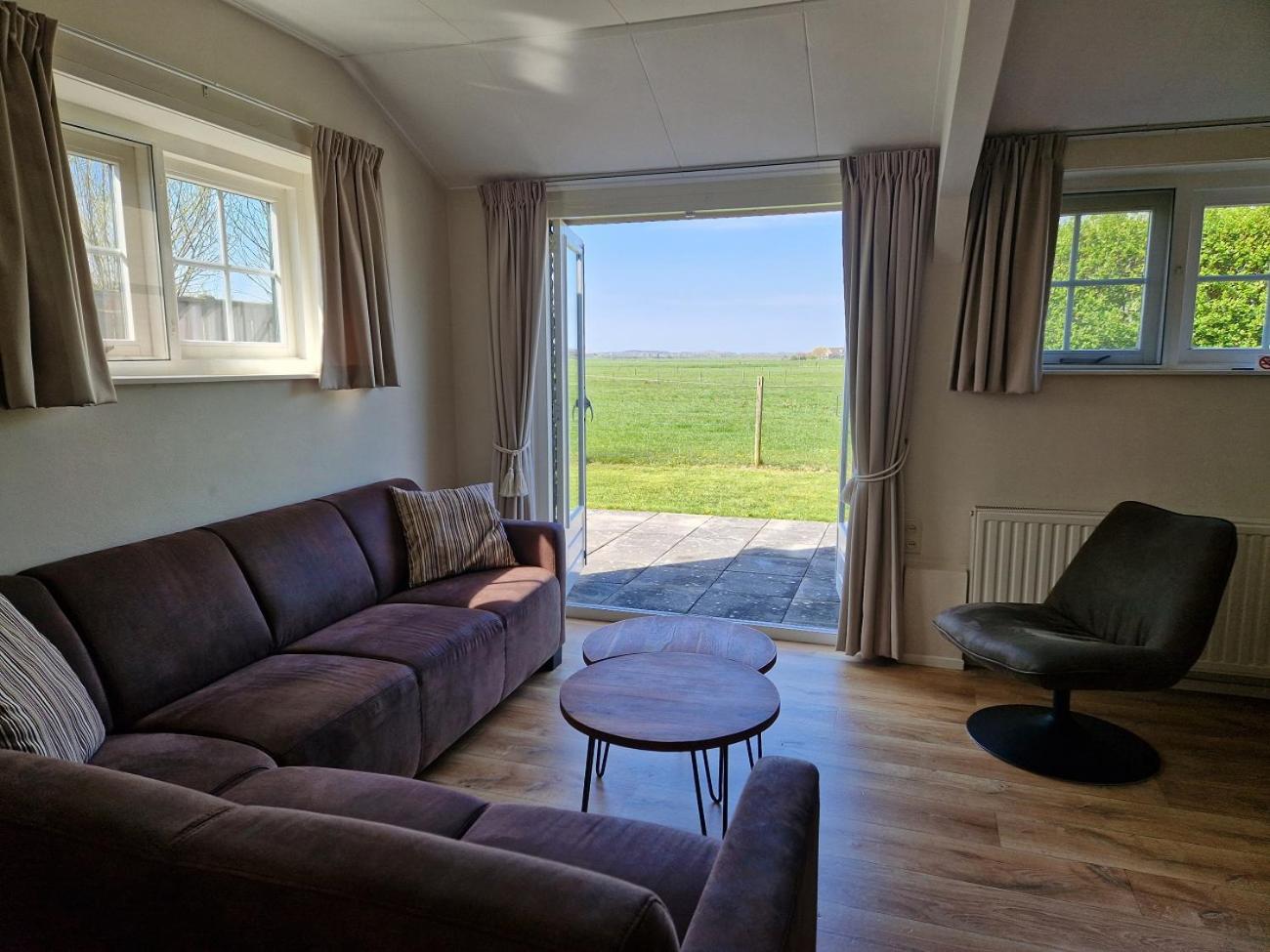 Three-Bedroom House photo 1