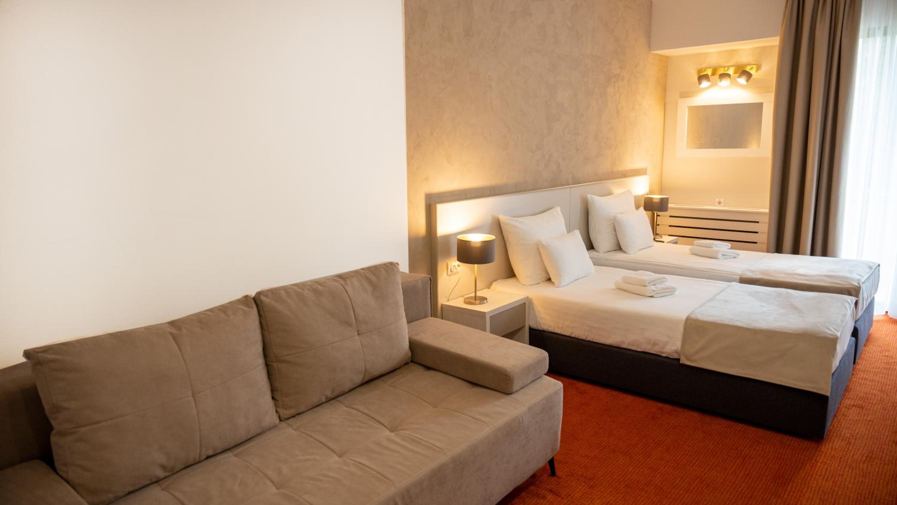 Studio with Free Spa Access