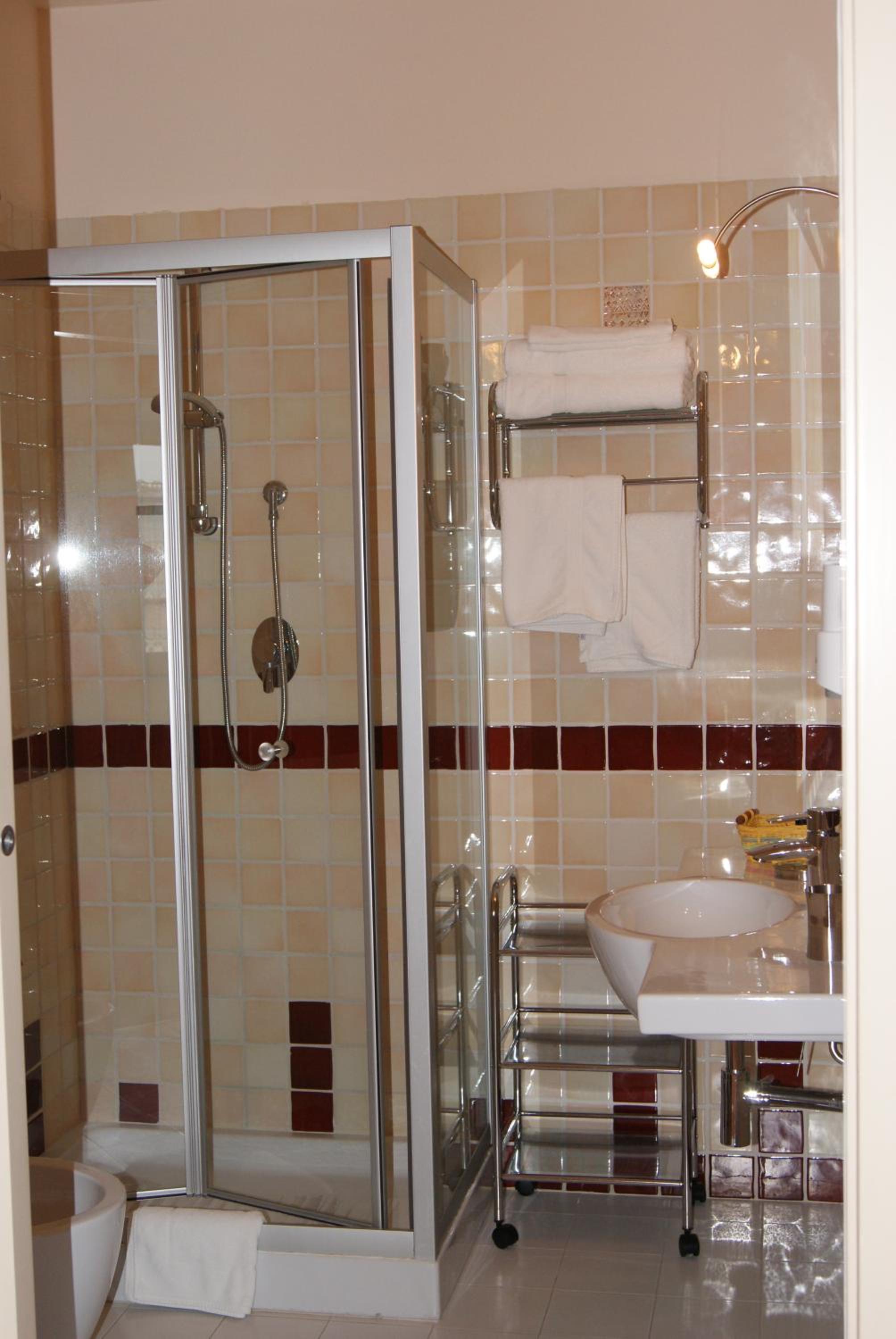 King Suite photo 3