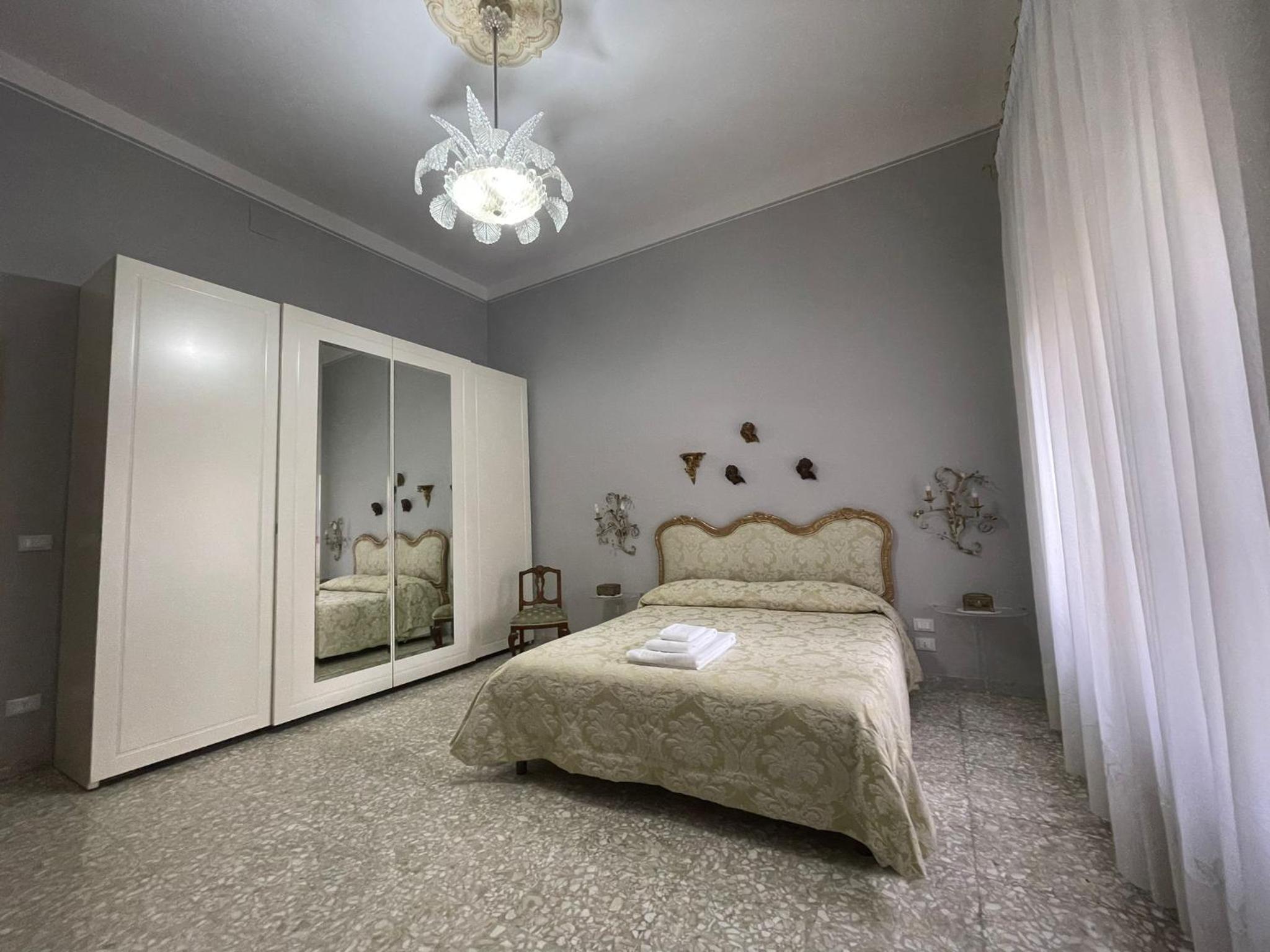 Three-Bedroom Apartment photo 3