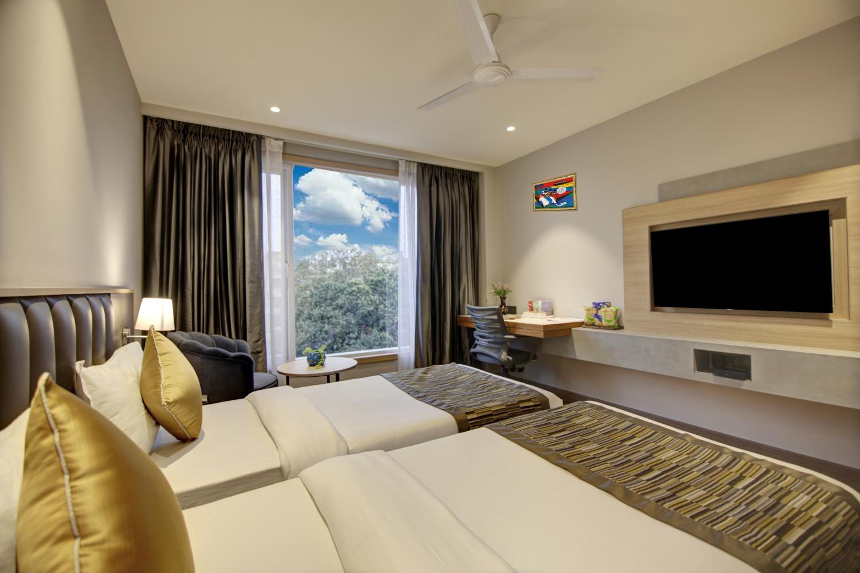 Superior Twin Room - Photo 2