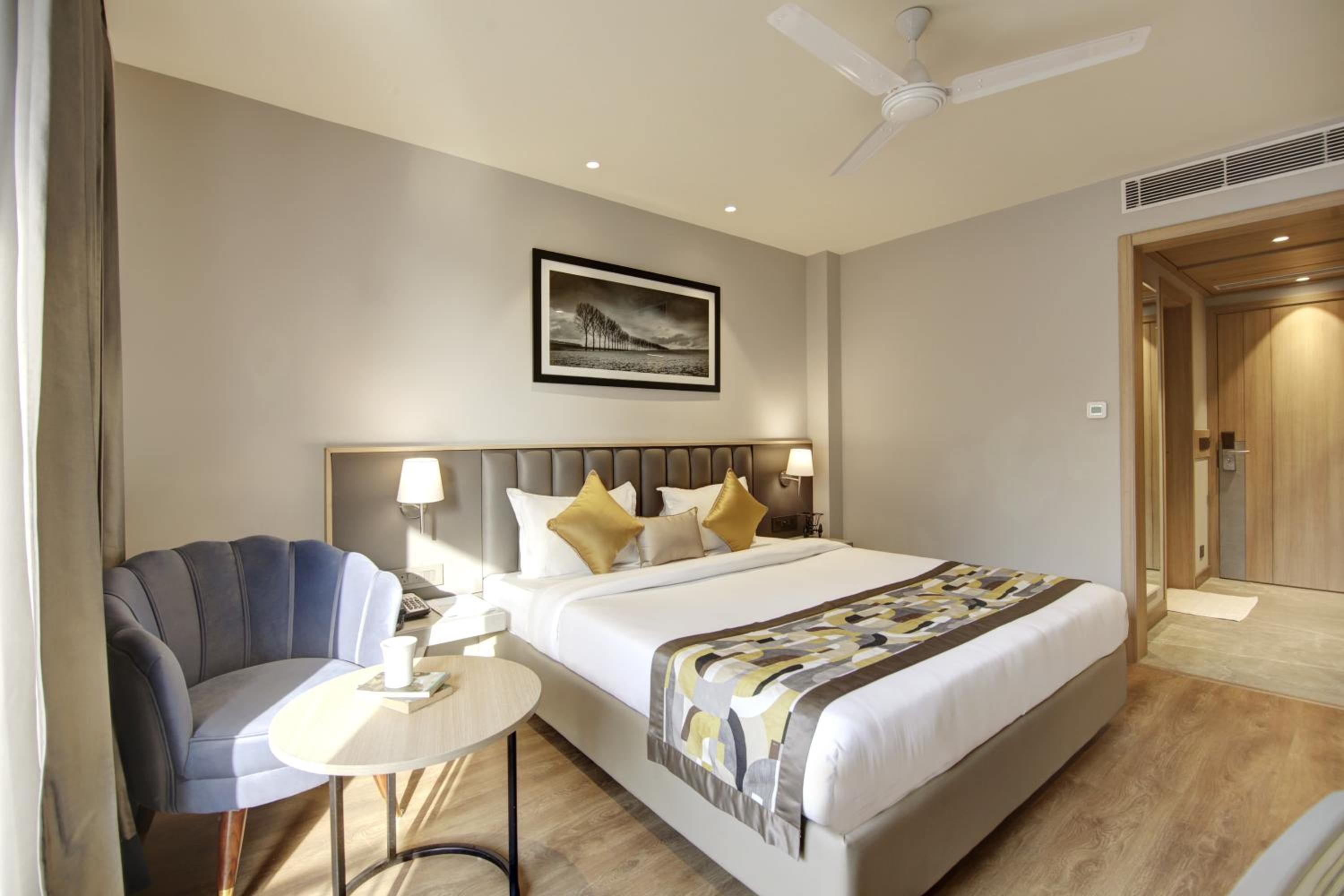Deluxe Room - Photo 7