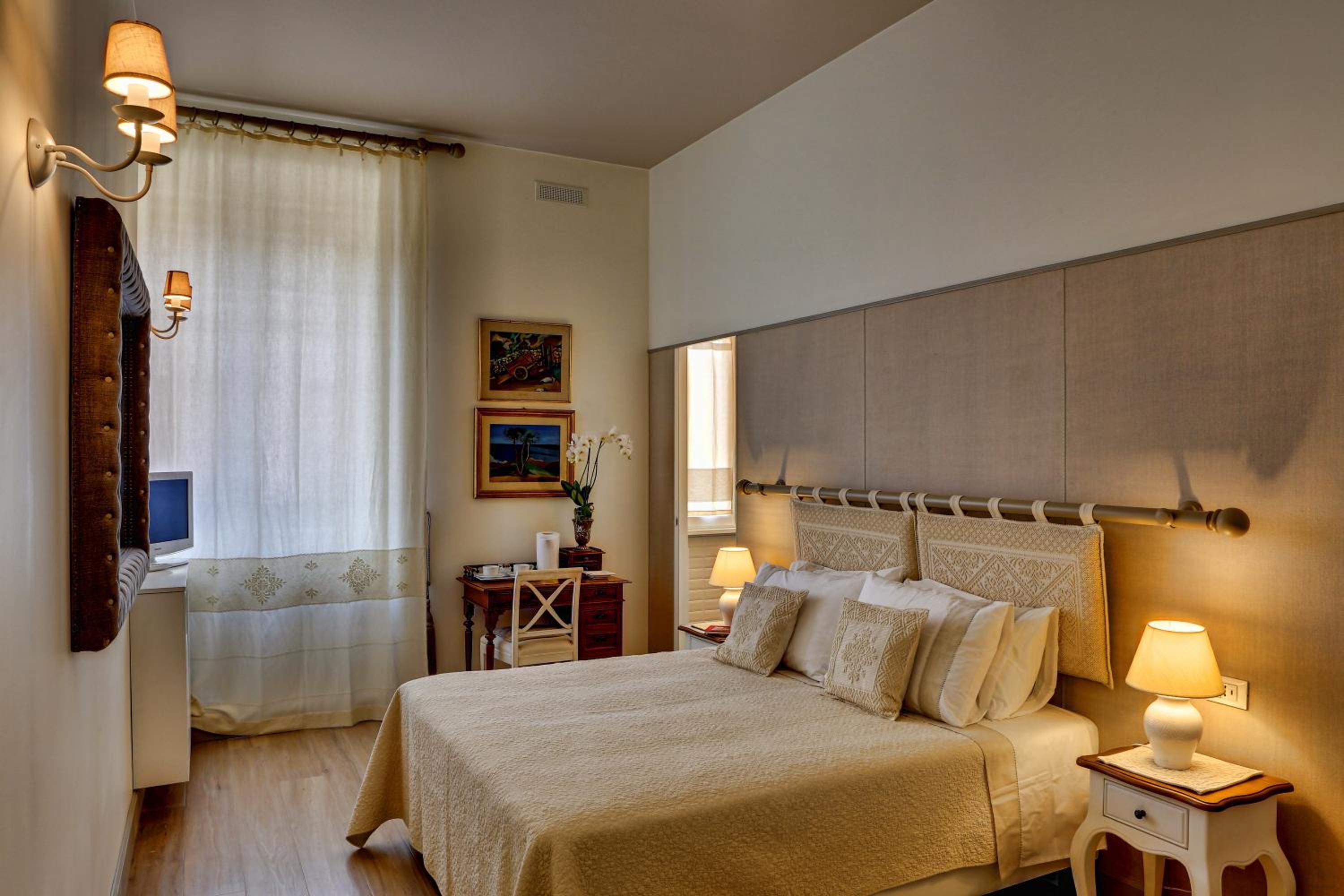 Deluxe Double Room photo 1