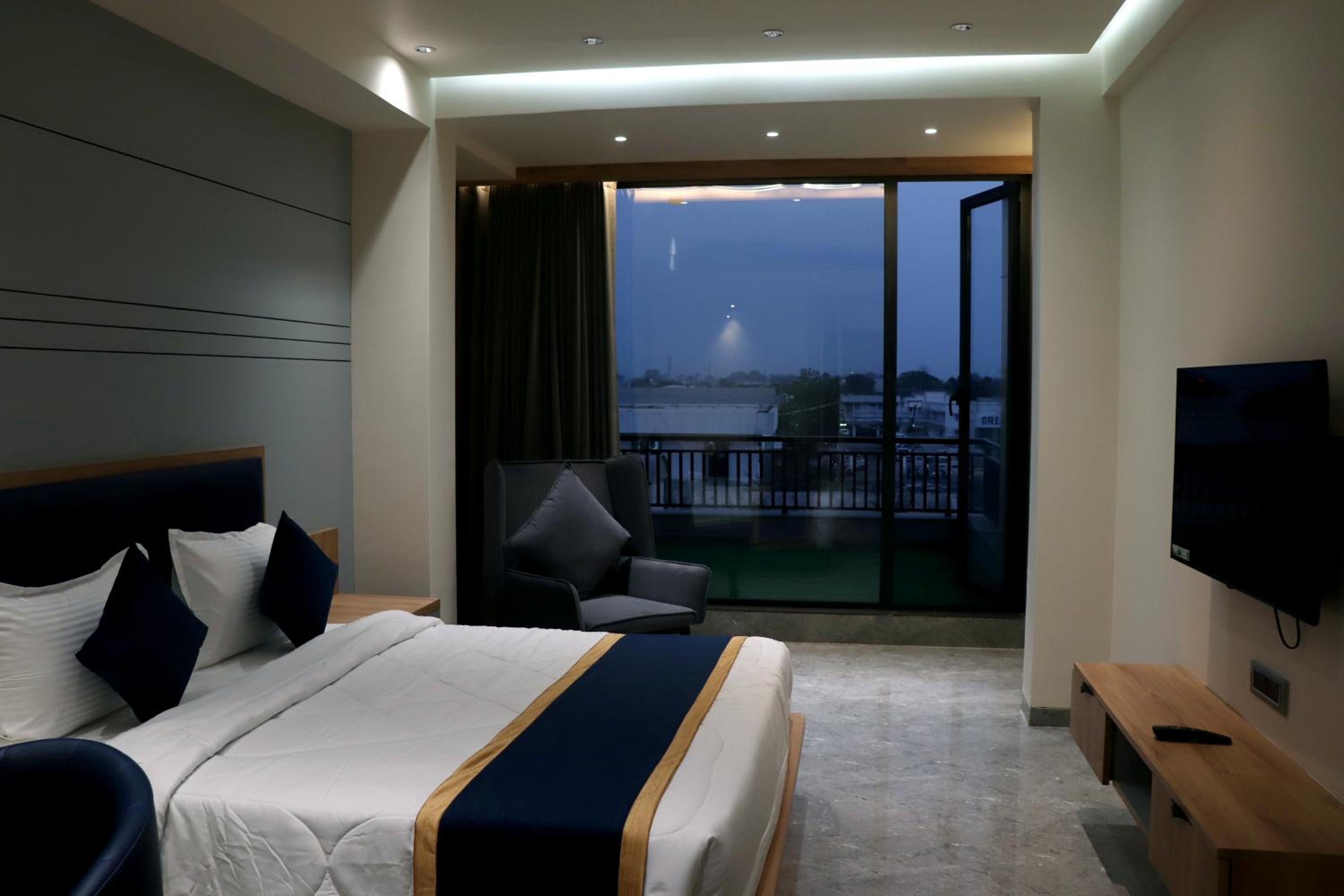 Superior Double Room photo 1