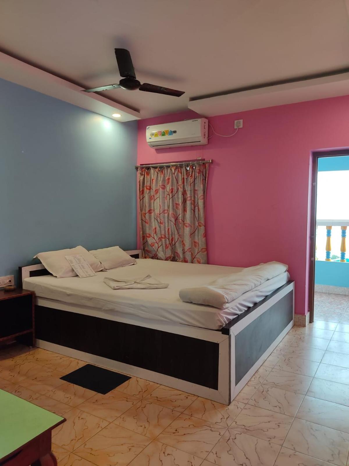 Deluxe Double Room With Balcony And Sea View photo 1