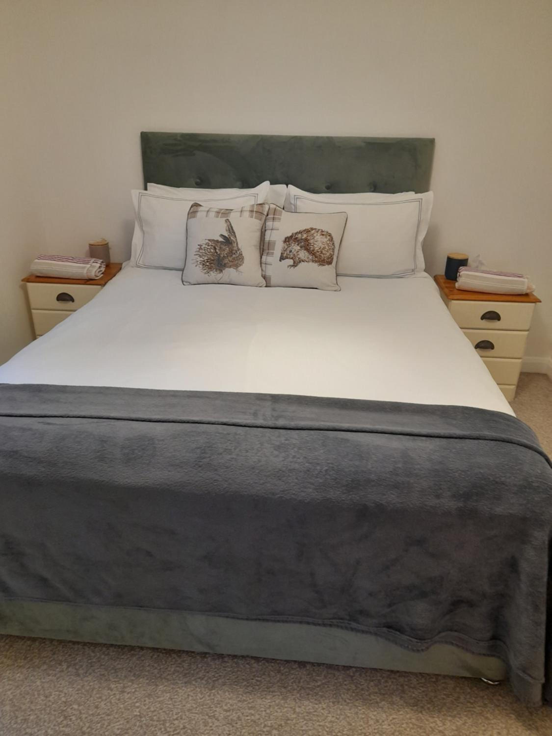 Two-Bedroom Apartment - Photo 1