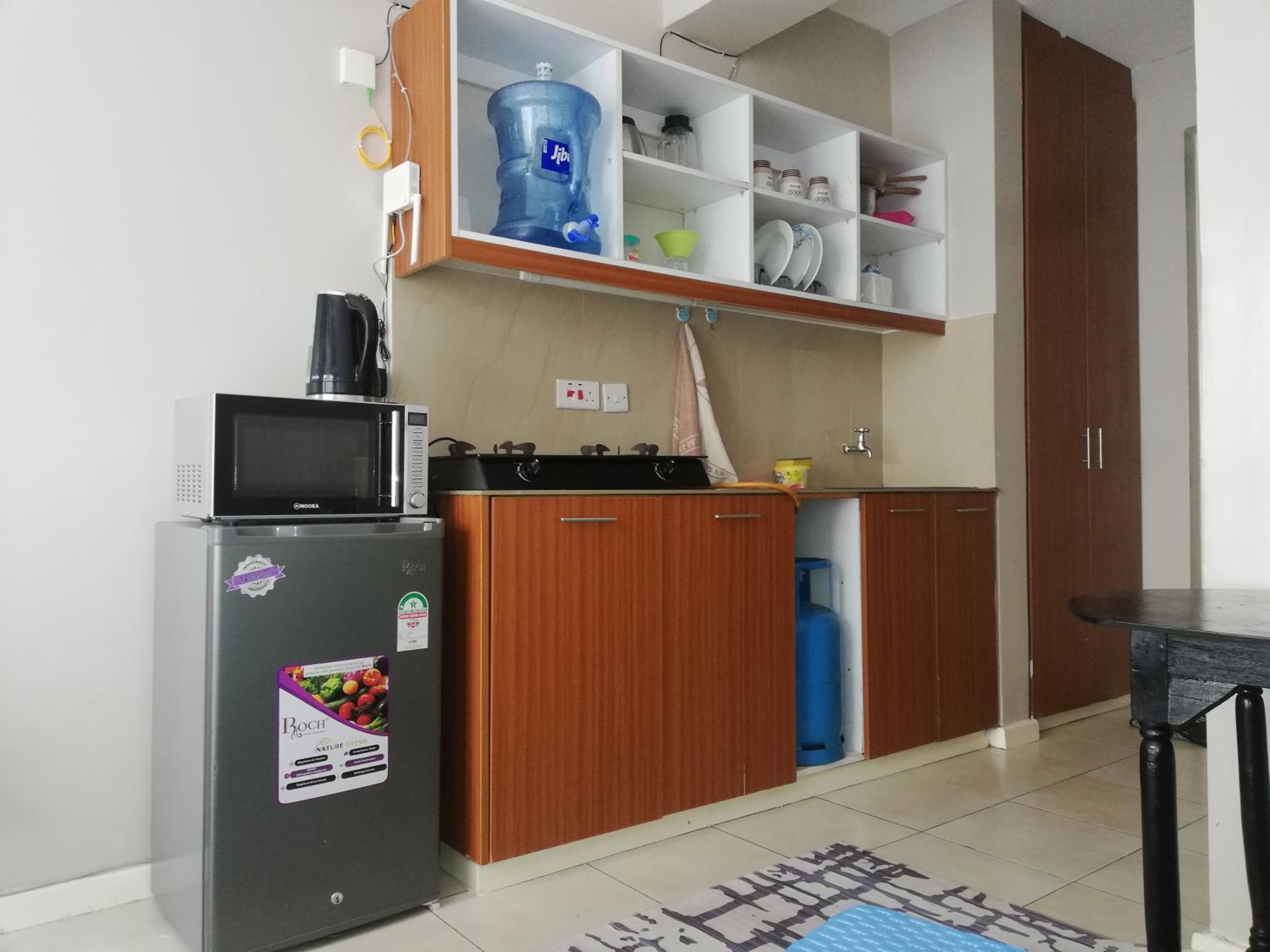 Single Room With Private Bathroom photo 3