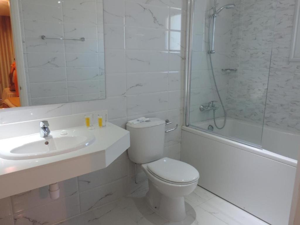 Superior Double or Twin Room - Photo 3