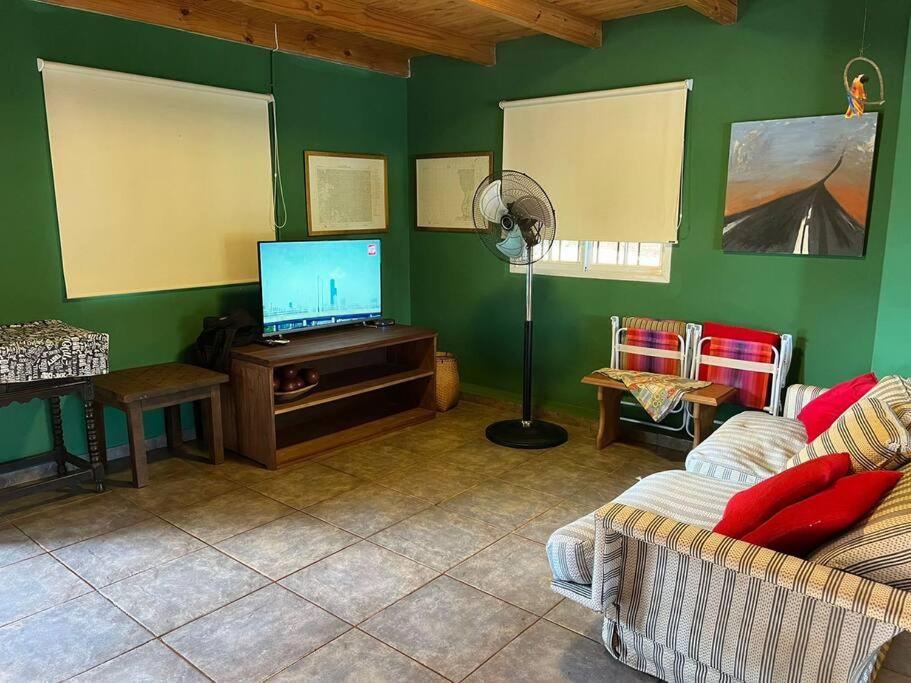 One-Bedroom House photo 1