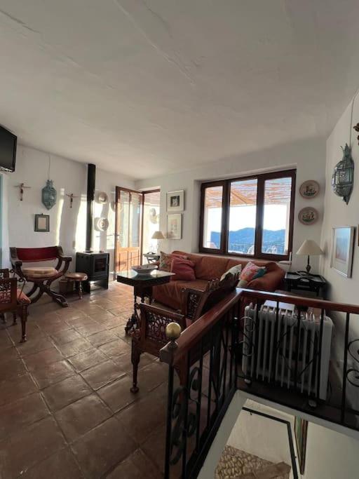 Casa de cuatro habitaciones