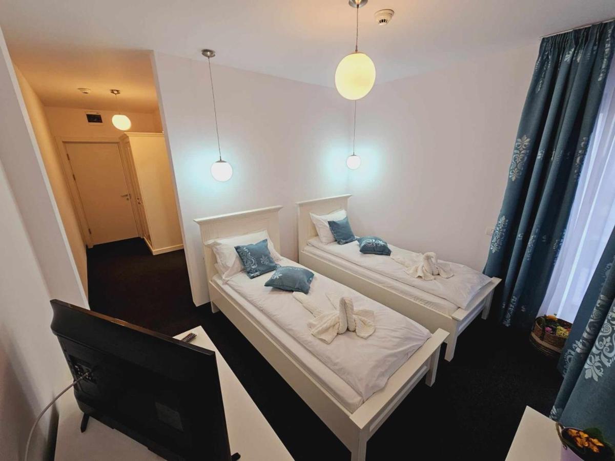 Twin Room photo 2