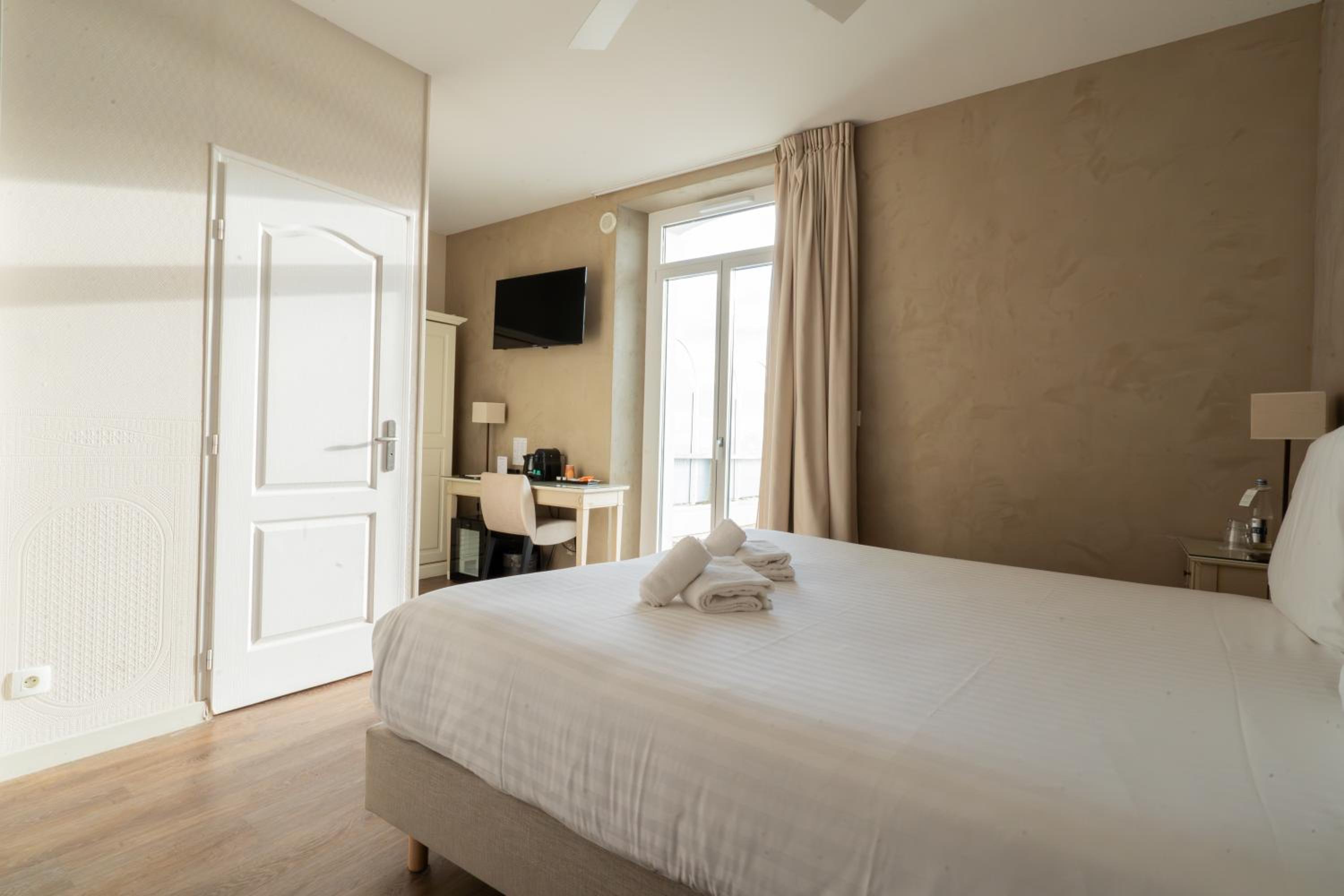 Prestige Room with Sea View and Terrace photo 3