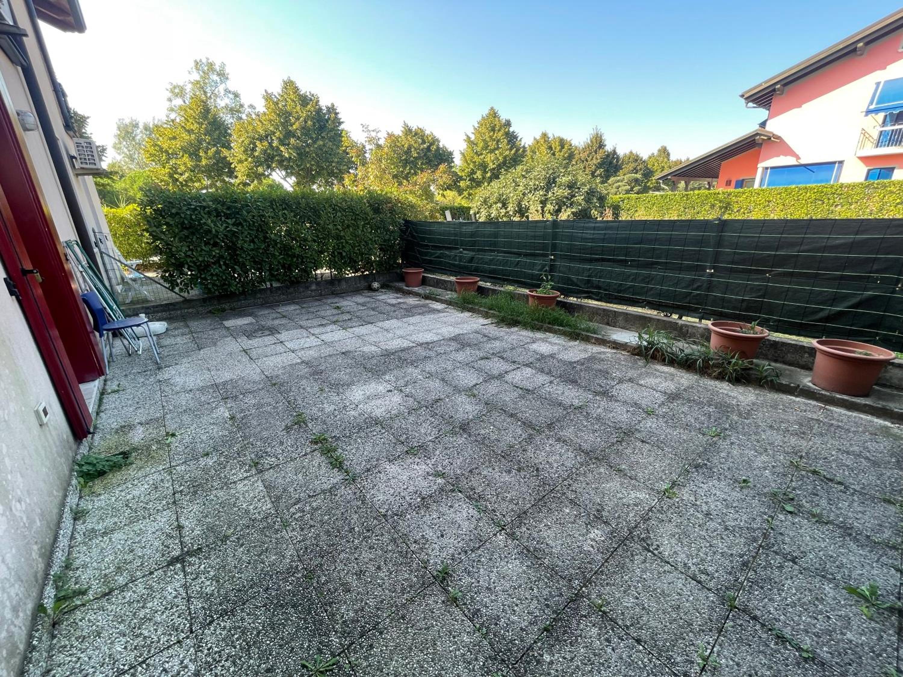 Apartment - Ground Floor photo 2