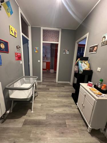 Apartment photo 2