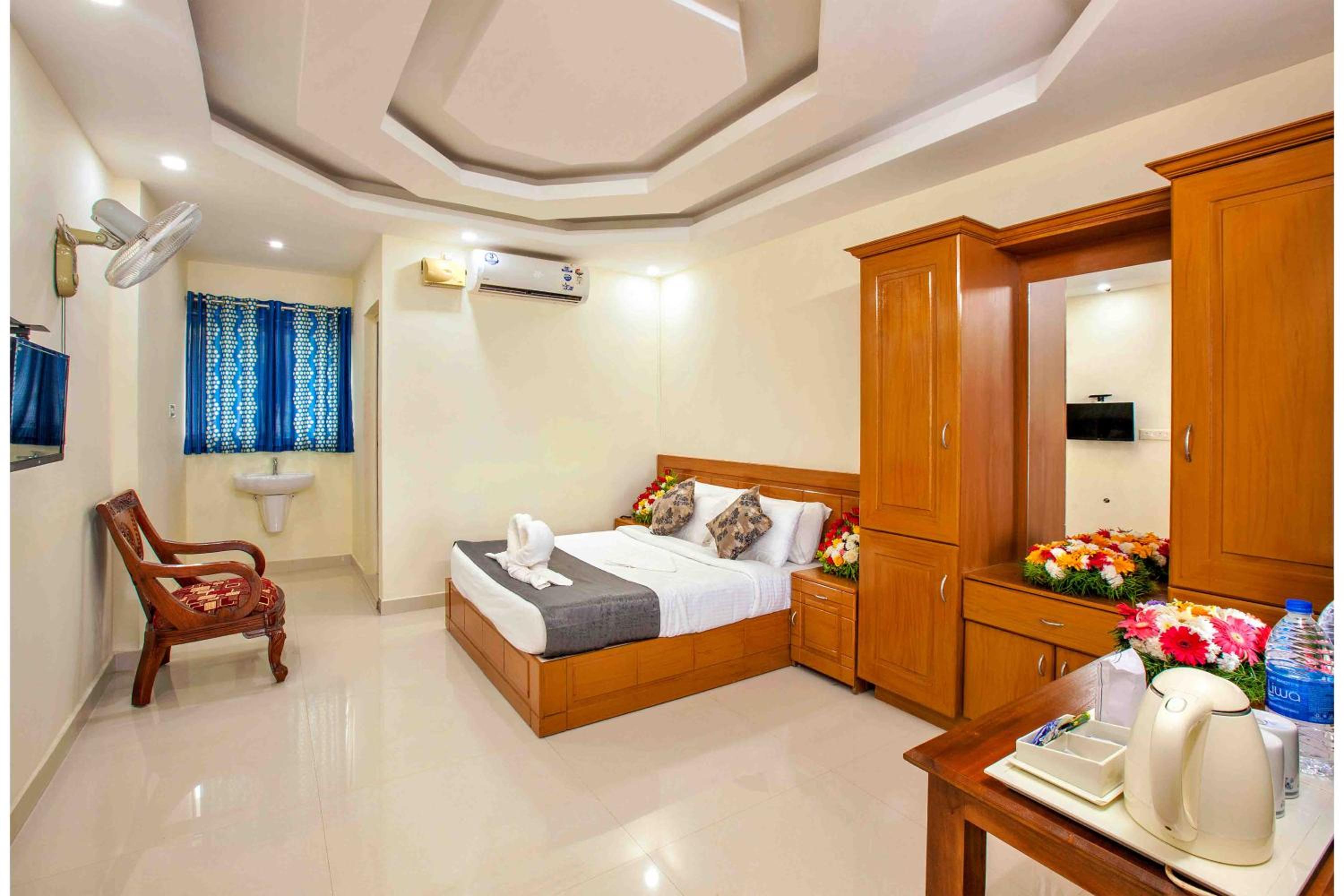 Deluxe Double Room With Balcony