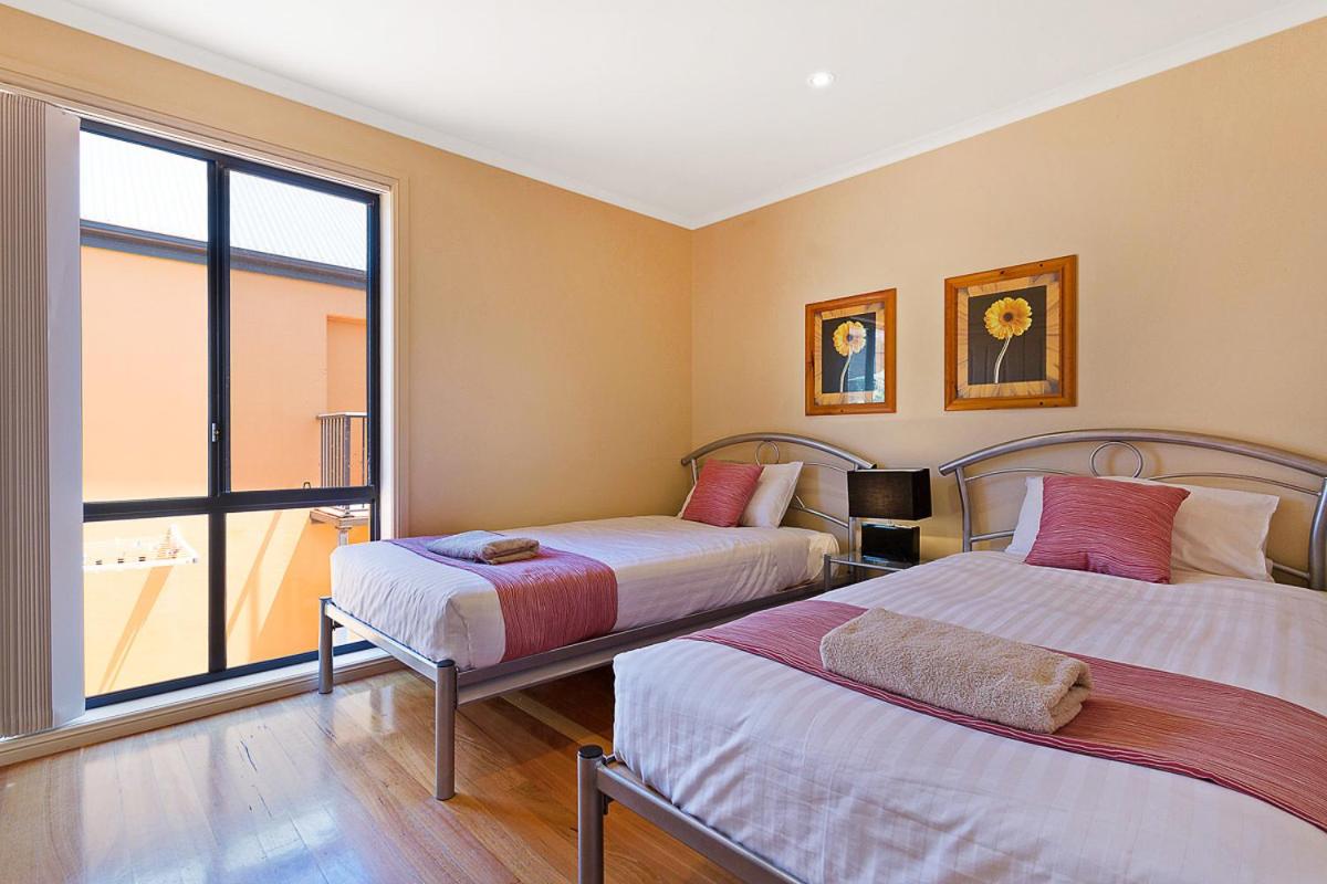 Two-Bedroom Villa - Loft photo 1