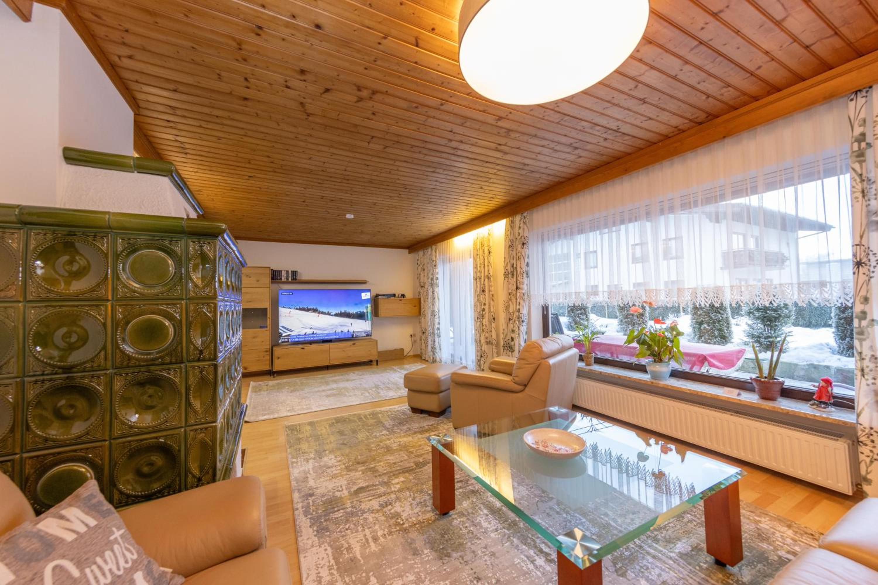 Four-Bedroom House photo 1