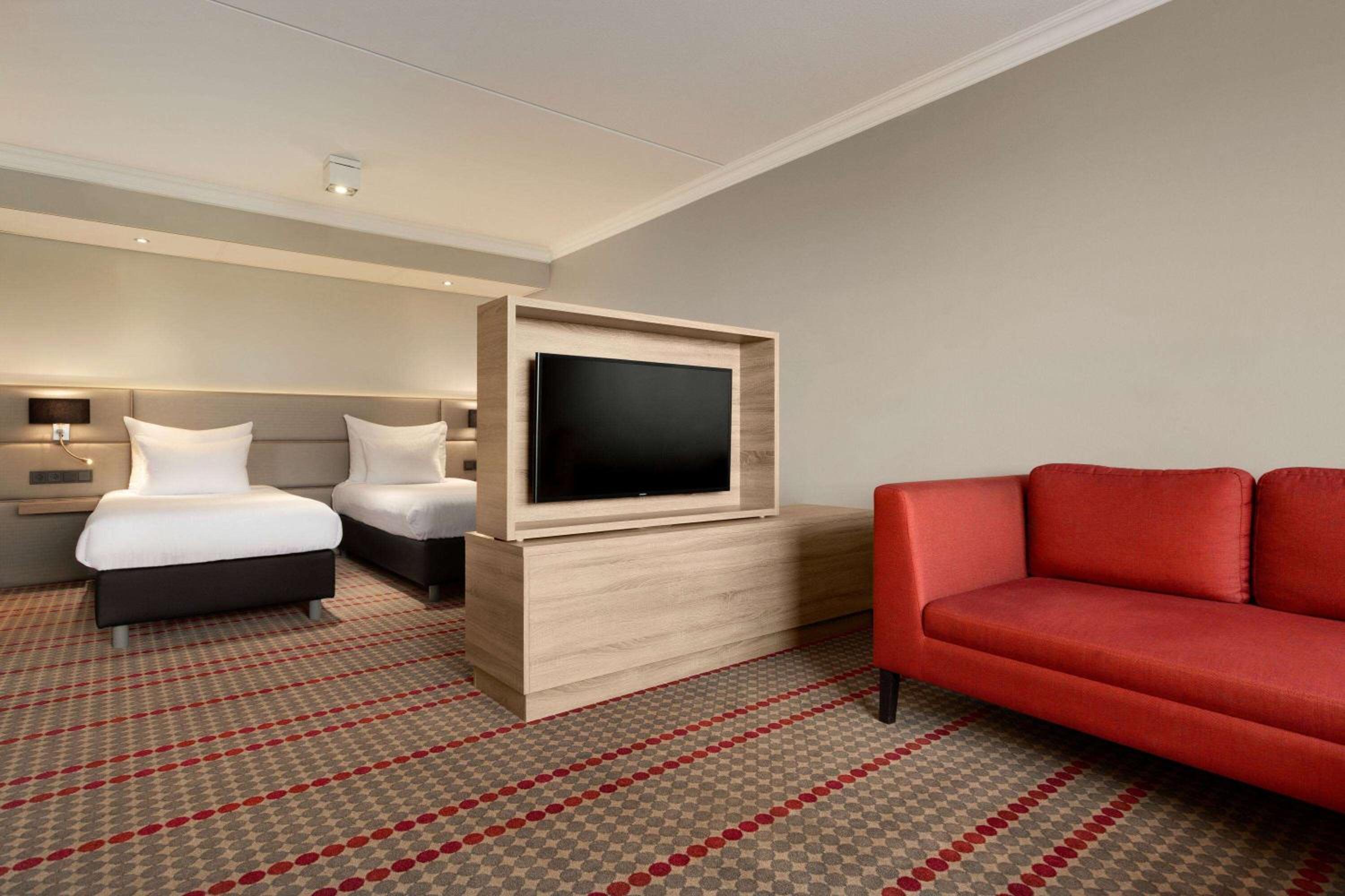 Family Suite - Non-Smoking