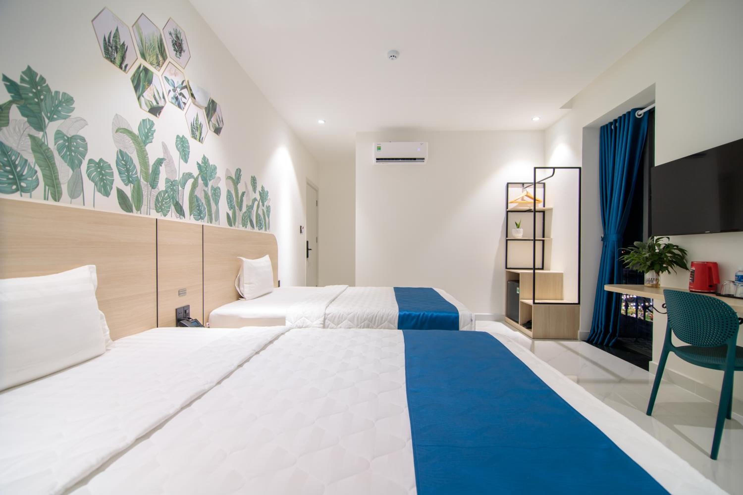 Deluxe Twin Room - Photo 10