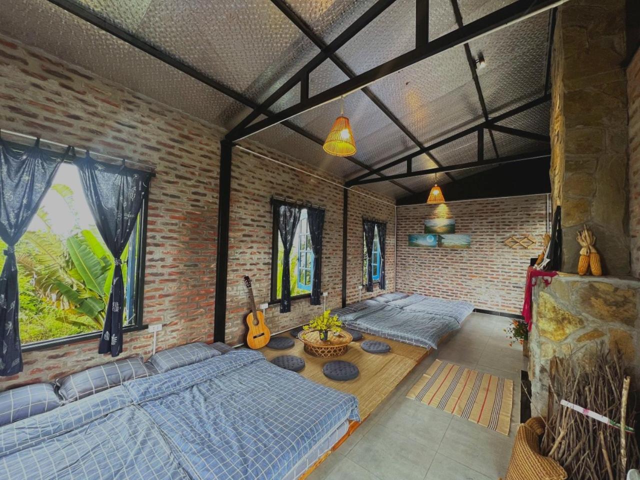 One-Bedroom House photo 1