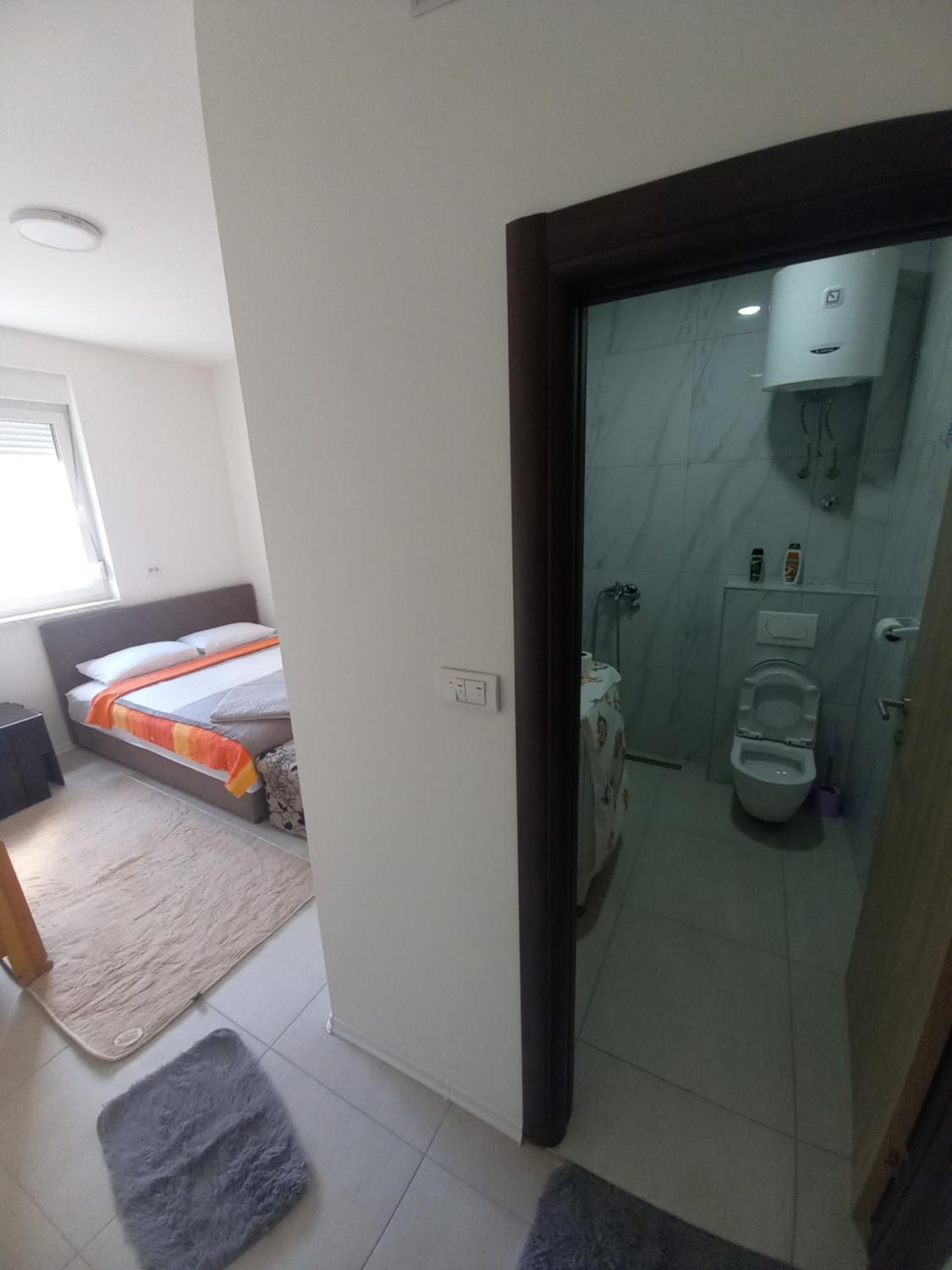Double or Twin Room with City View photo 3