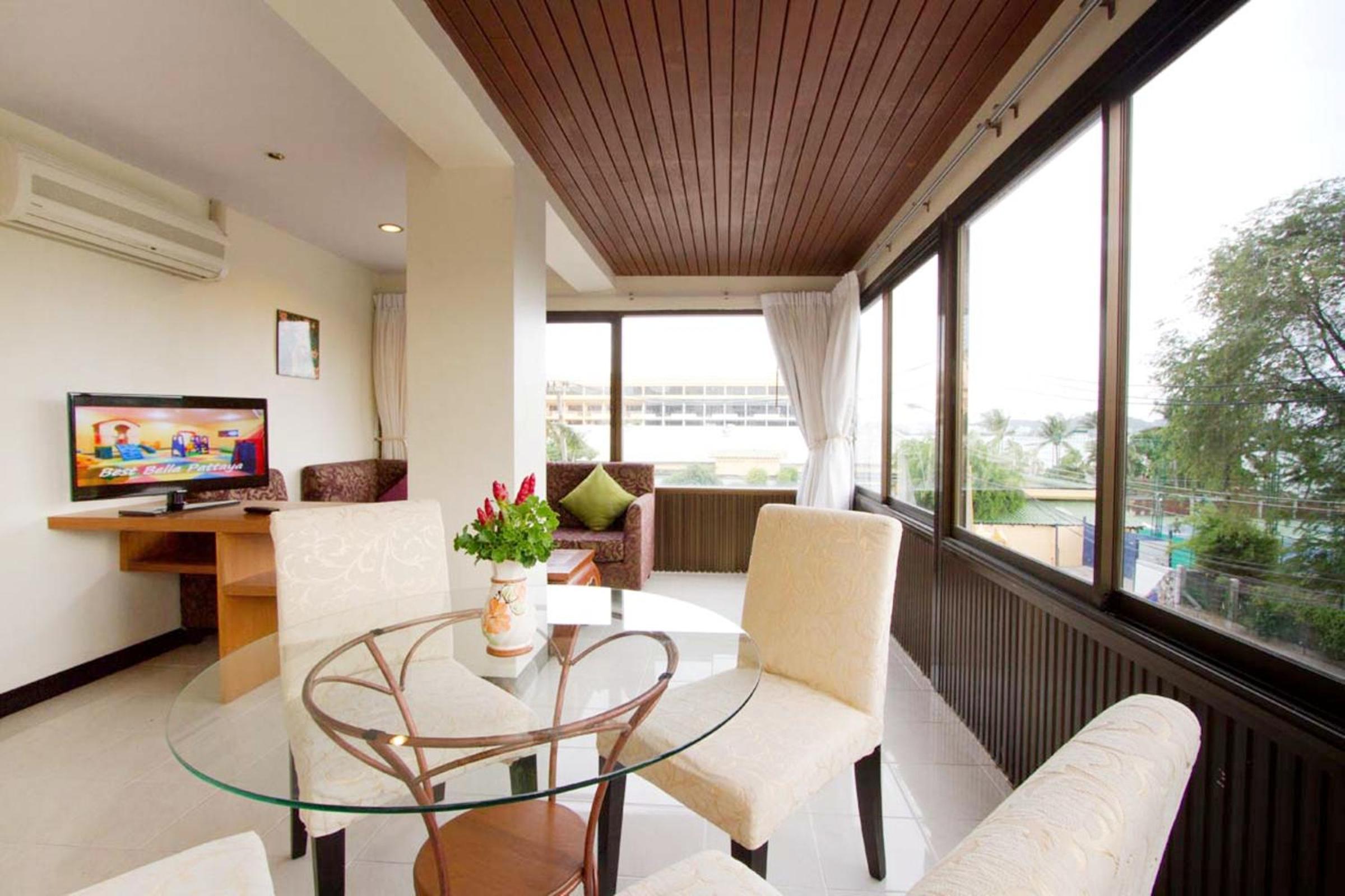 Junior Suite thumbnail 6