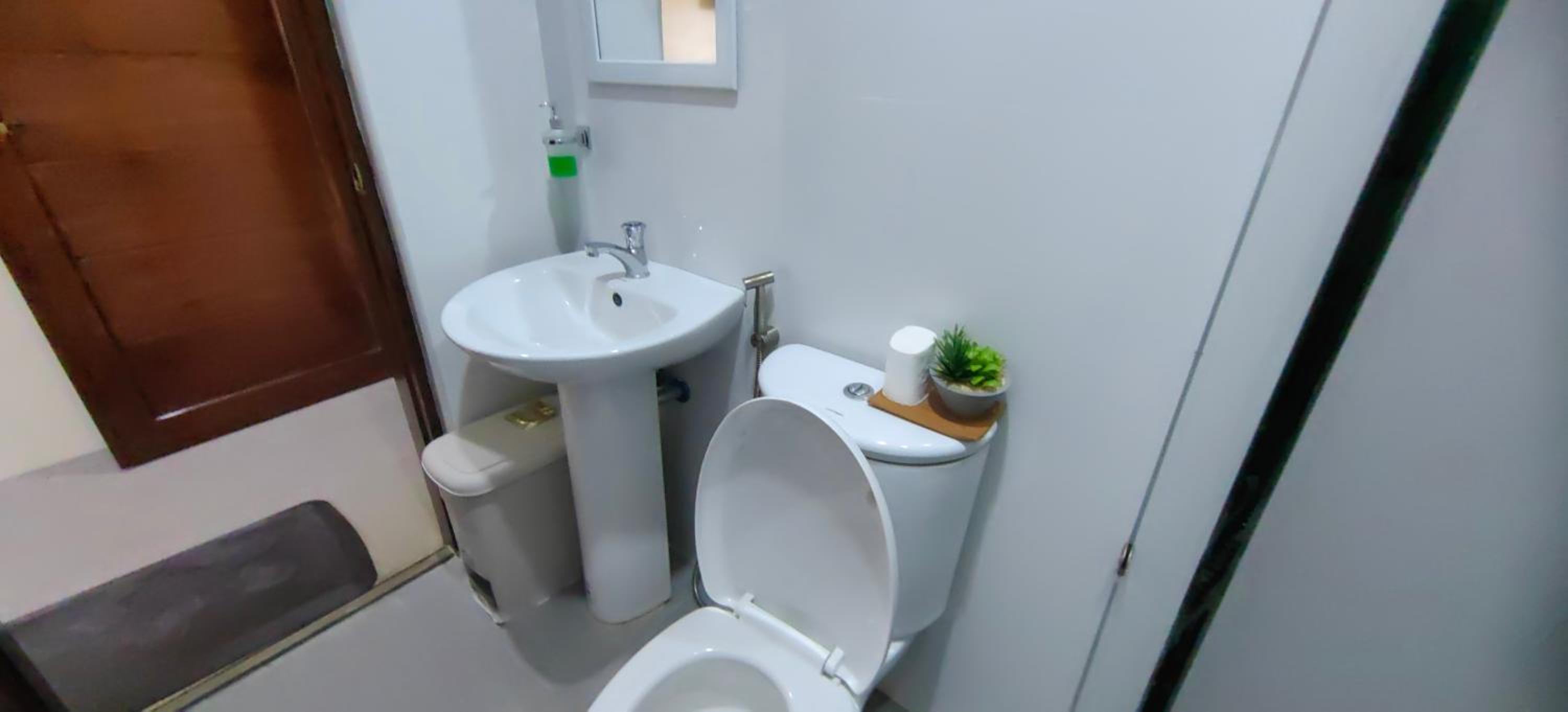 Deluxe Triple Room - Photo 9