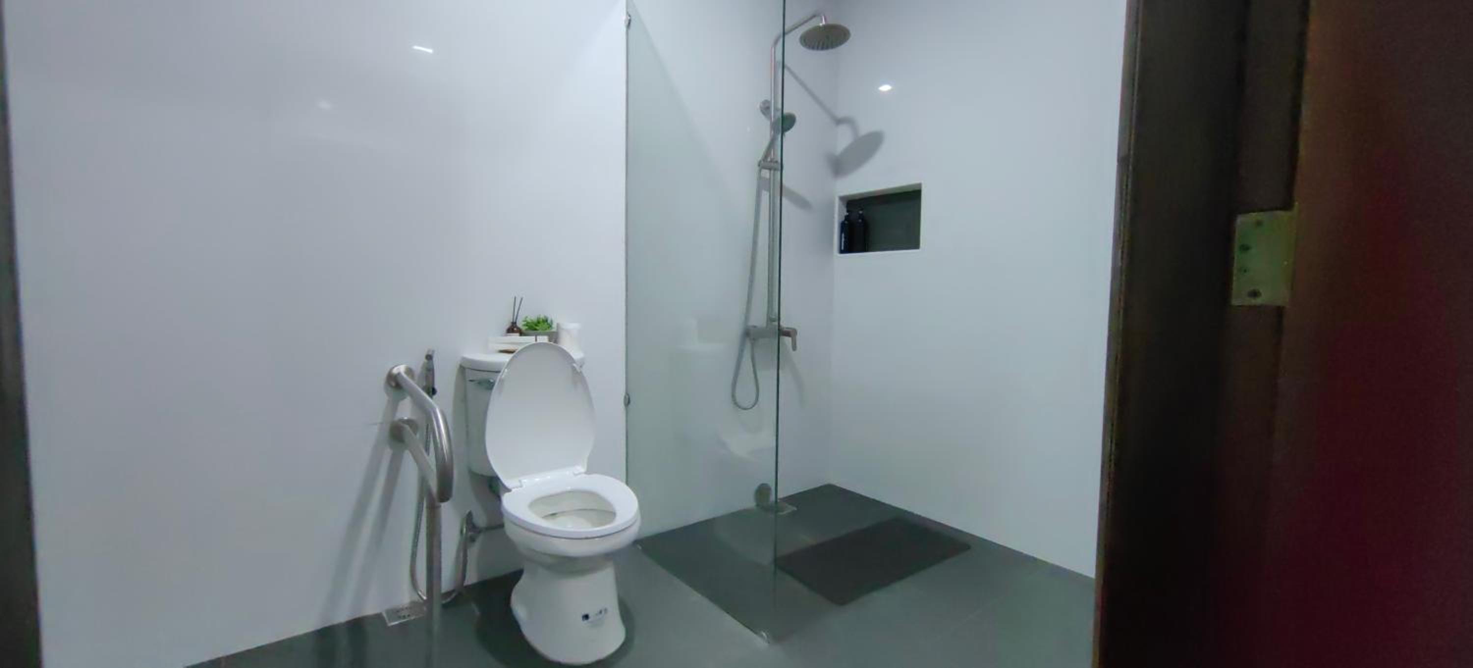 Deluxe Triple Room - Photo 24