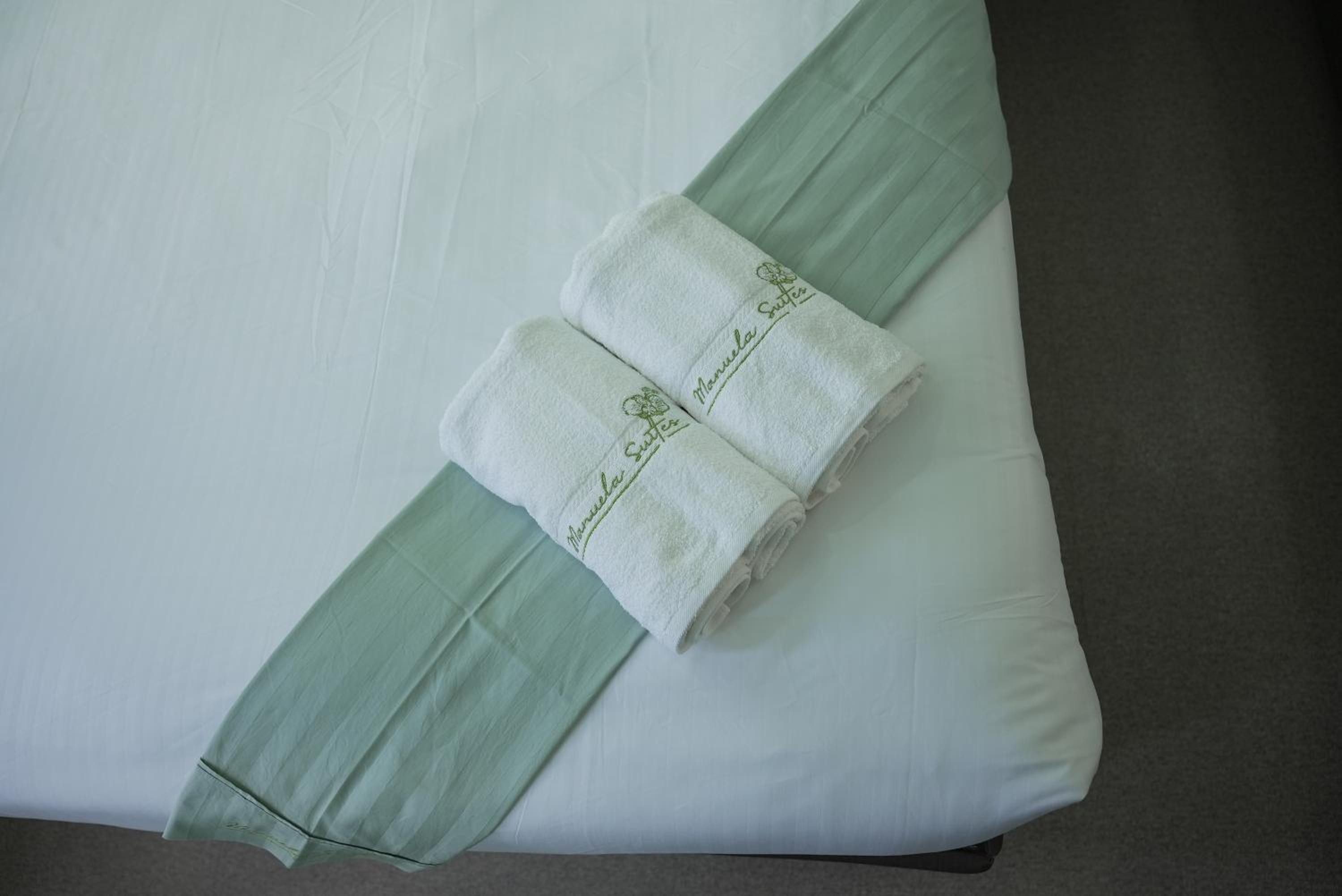 Deluxe Triple Room - Photo 17