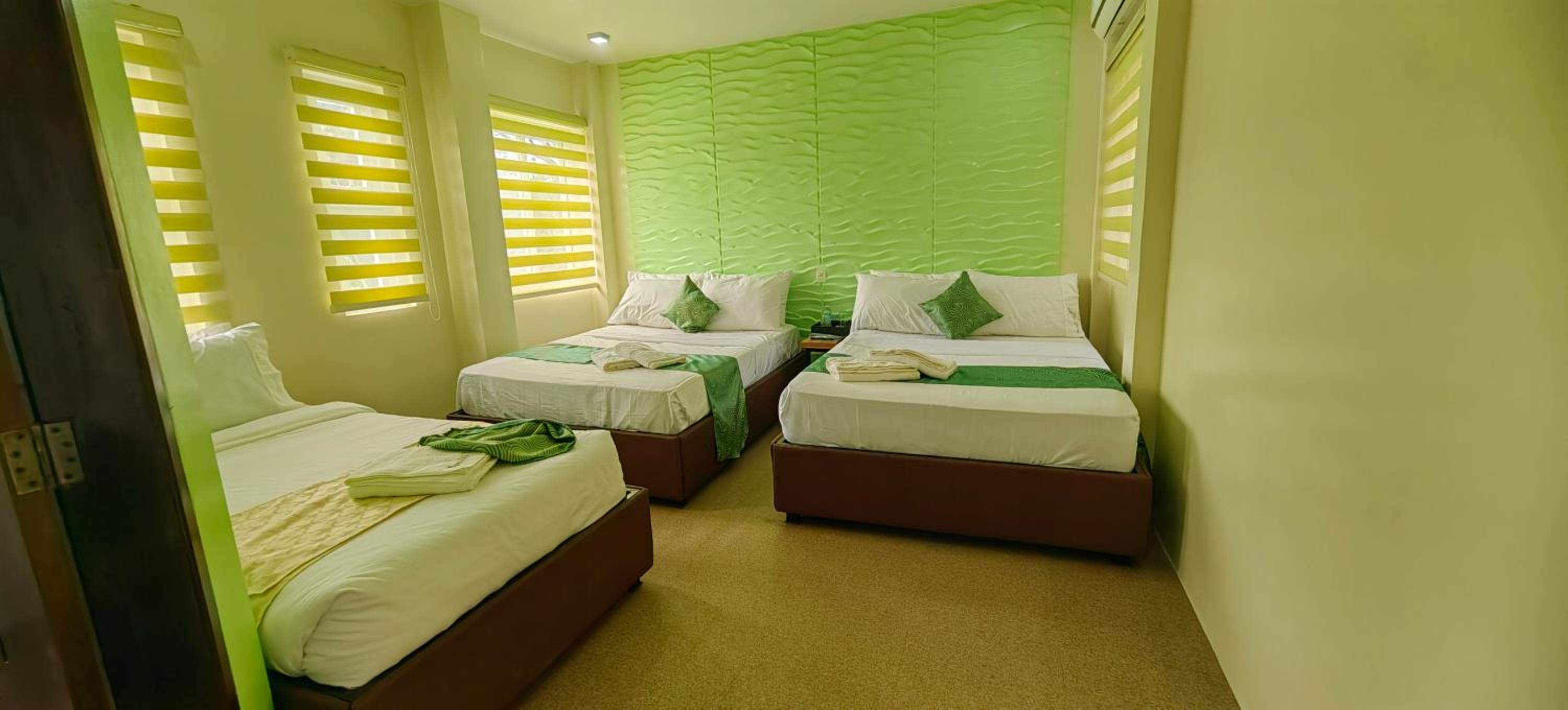 Three-Bedroom Suite photo 3