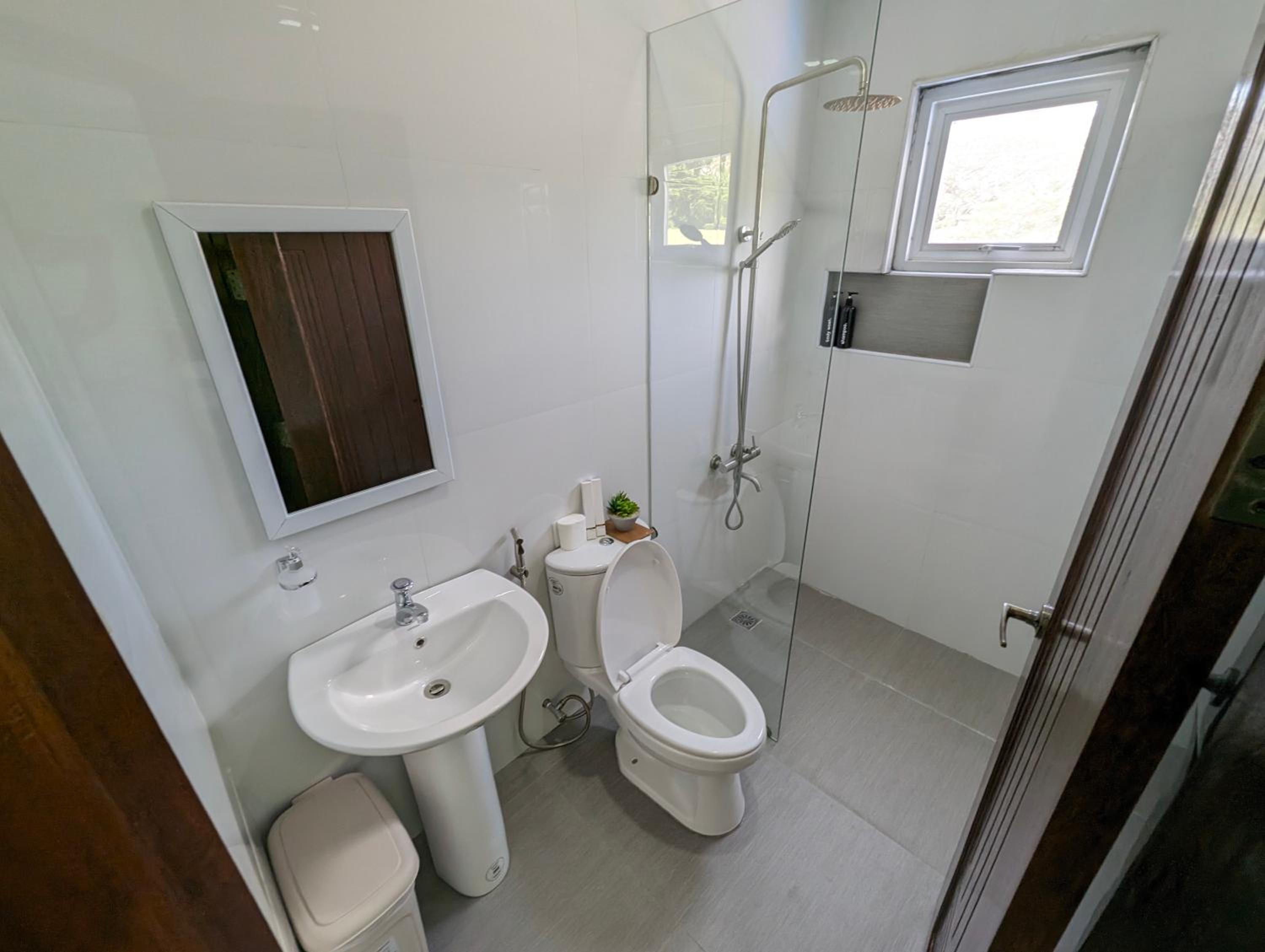 Superior Family Room - Photo 2
