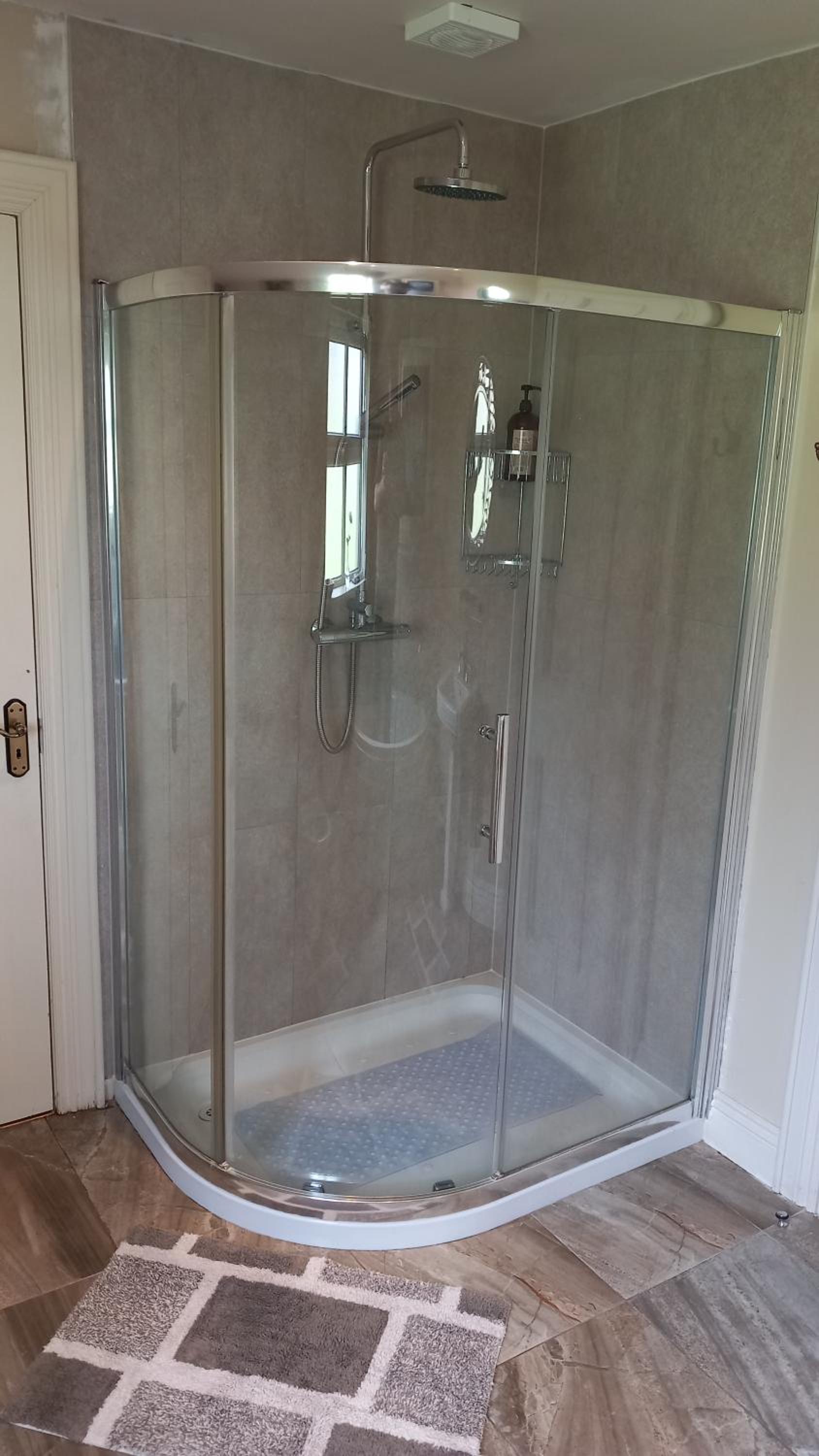 King Room with Spa Bath