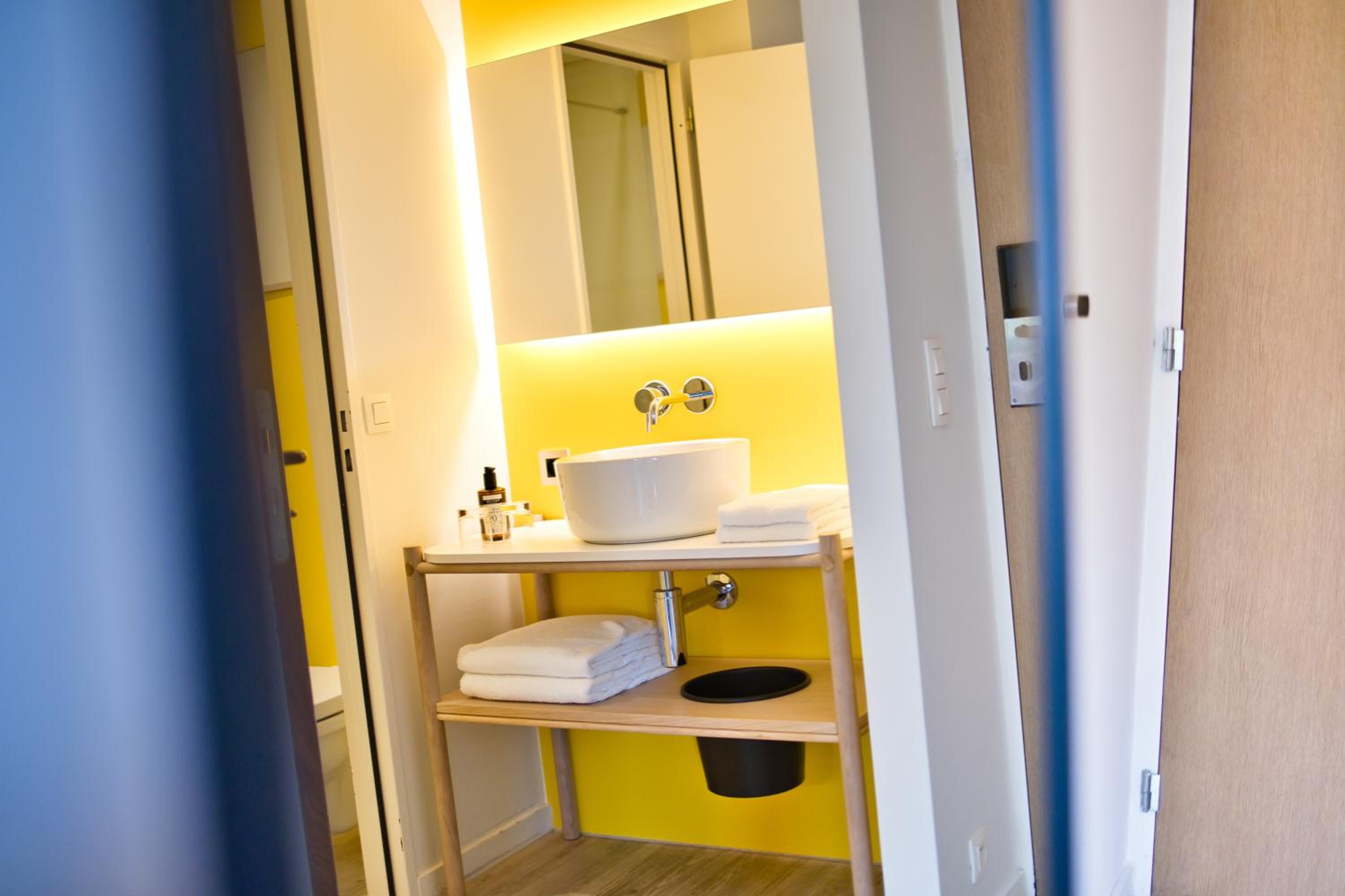 Triple Room - Photo 11