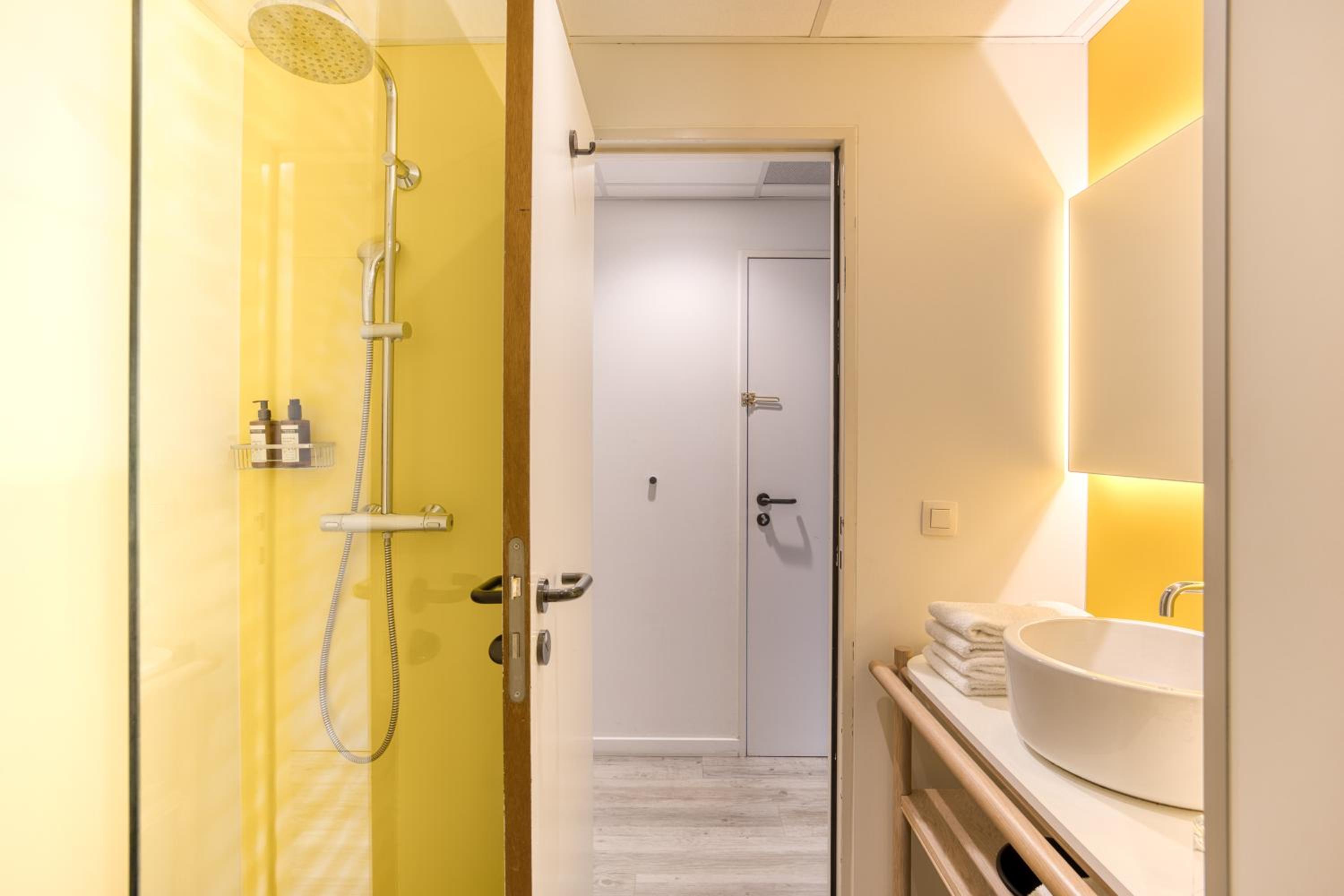 Family Suite - Photo 12