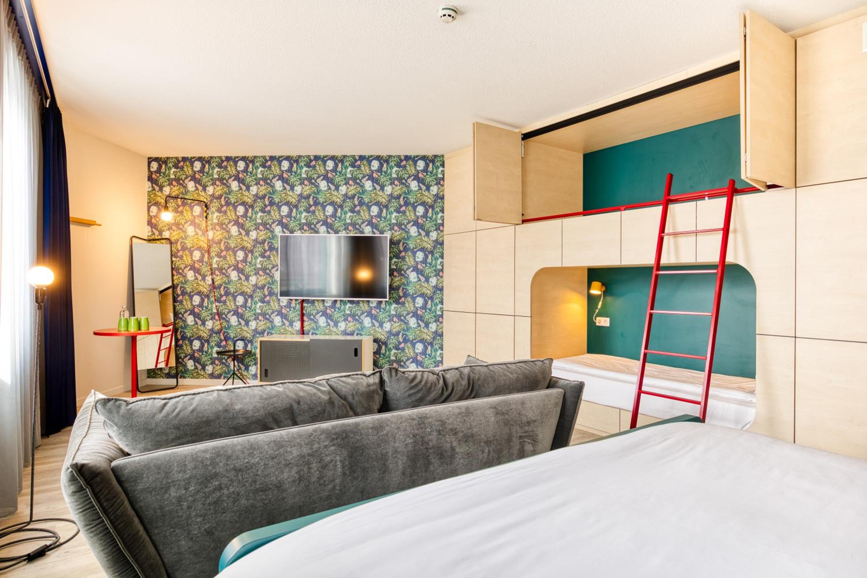 Family Suite - Photo 7