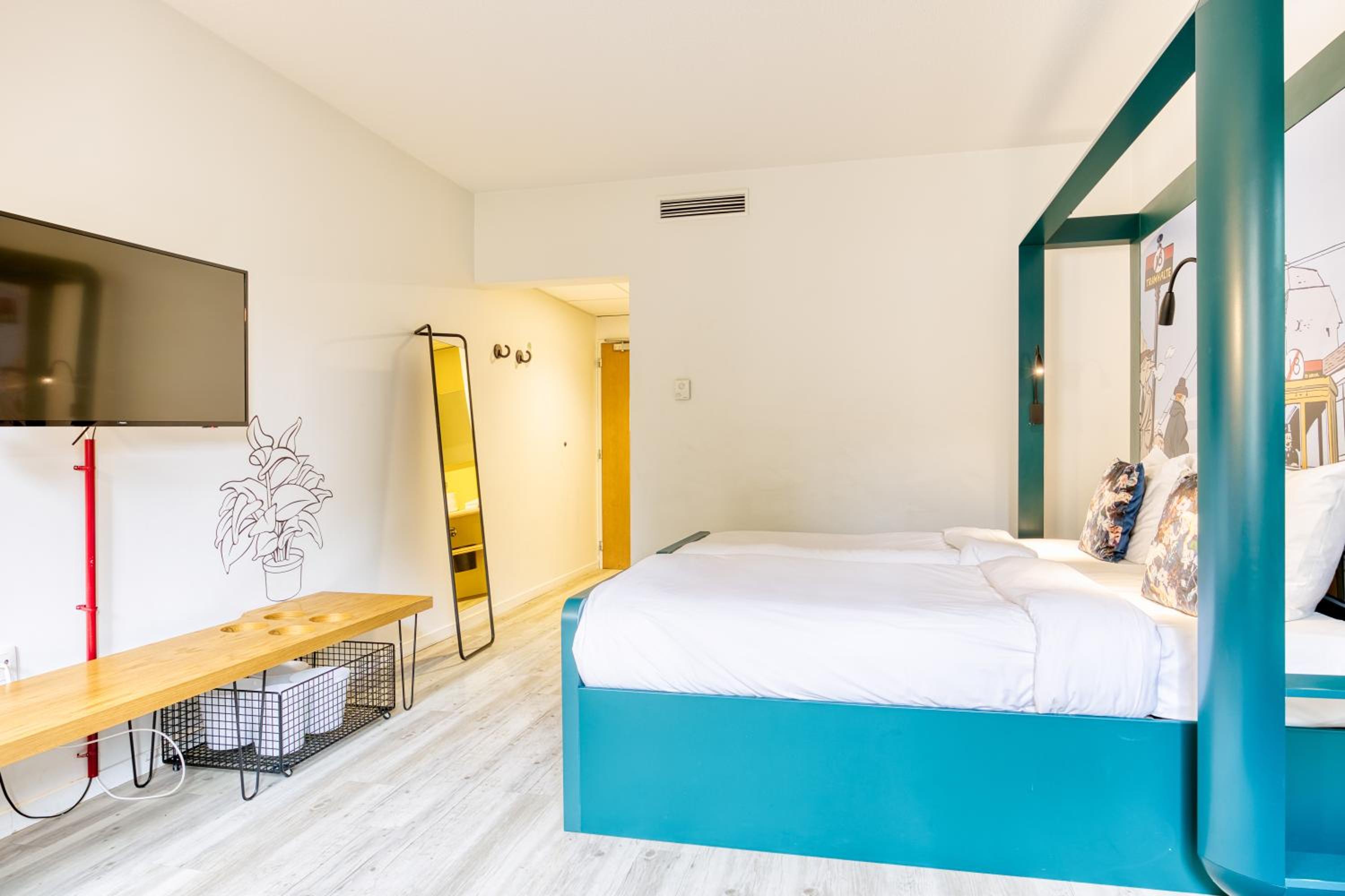 Triple Room