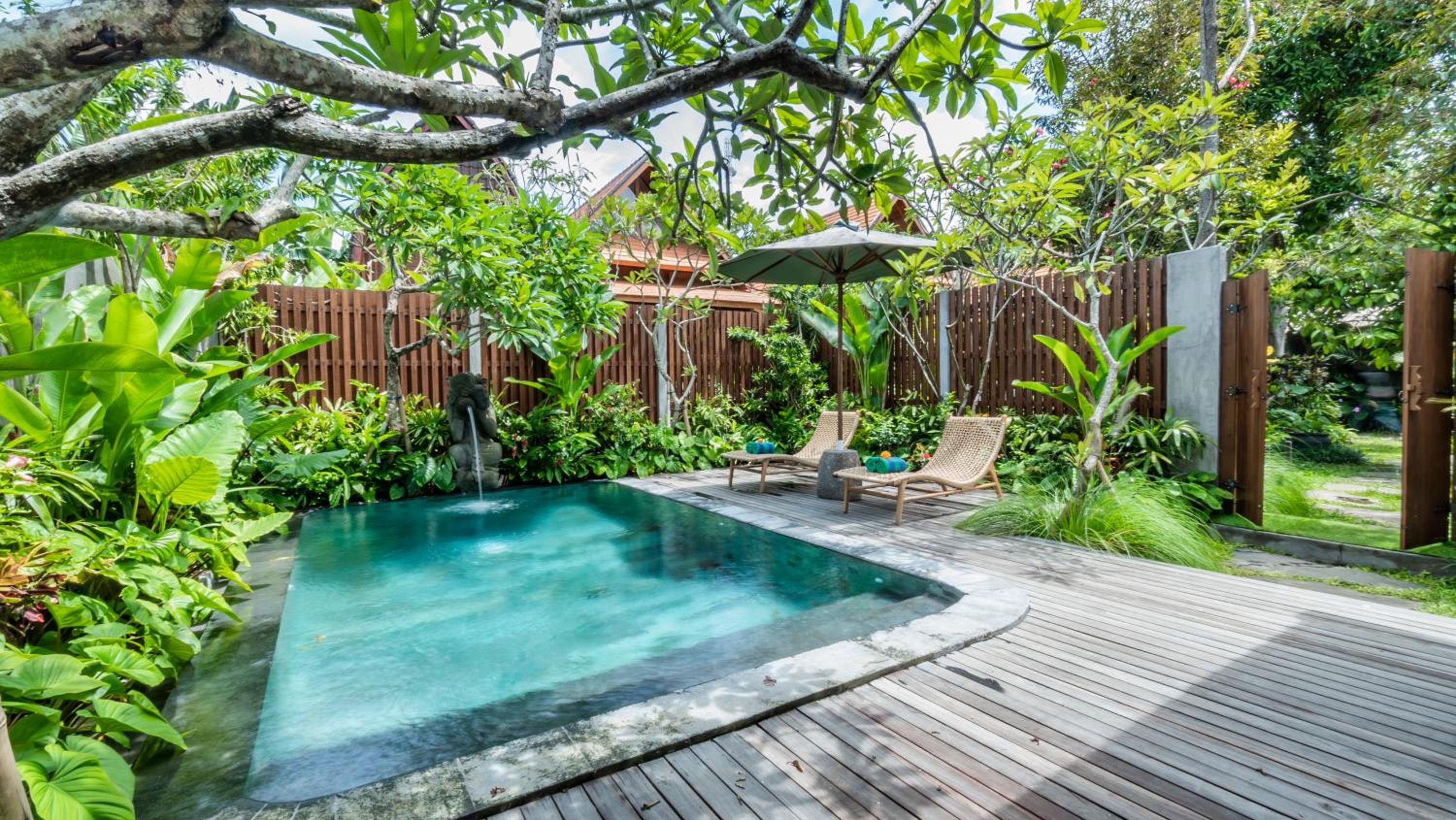 Villa with Private Pool - Photo 4