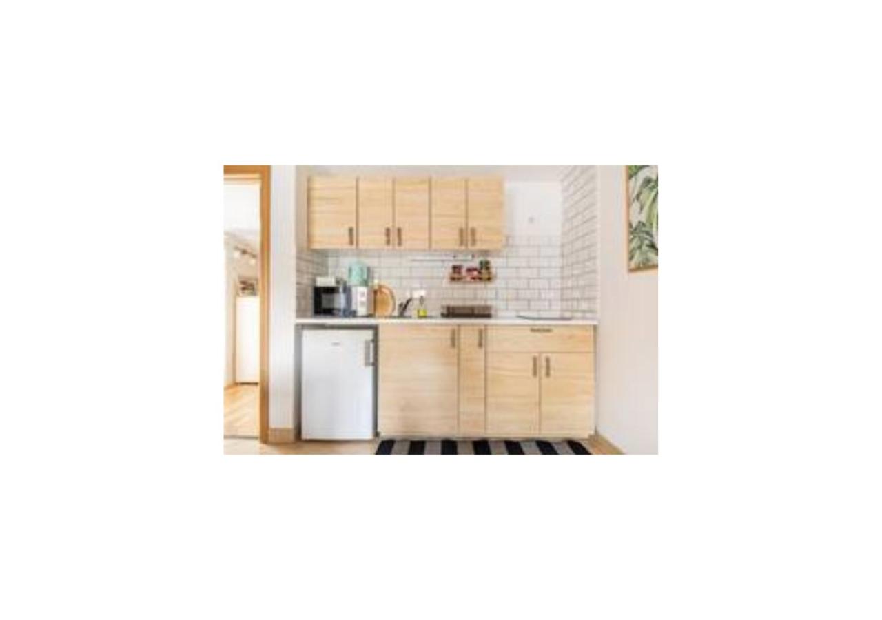 One-Bedroom Apartment - Photo 35