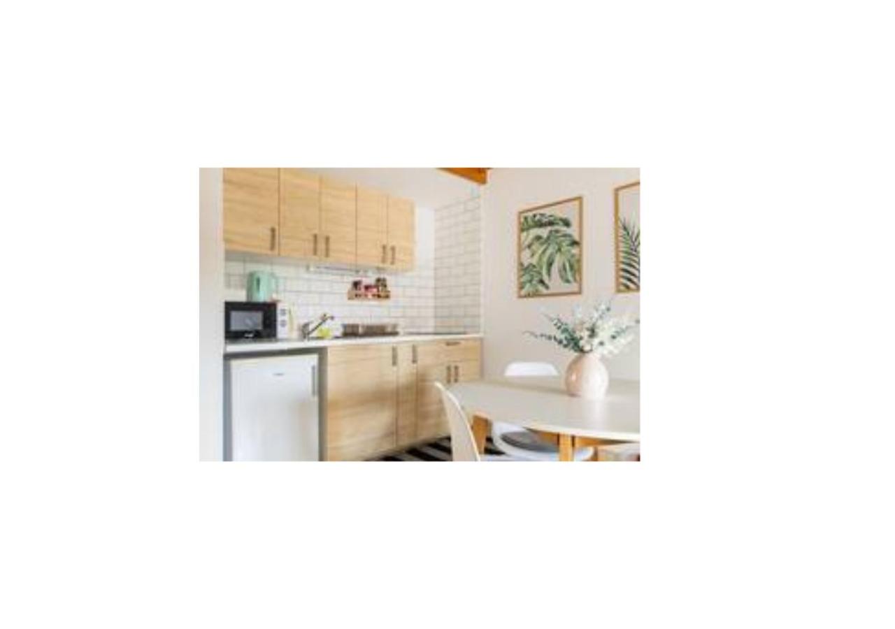One-Bedroom Apartment - Photo 36