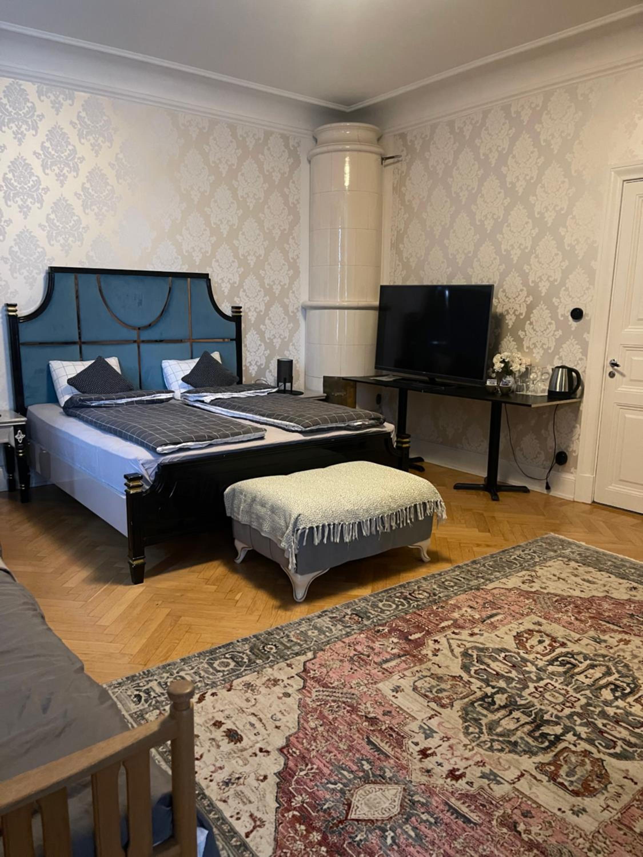 Family Room With Private Bathroom