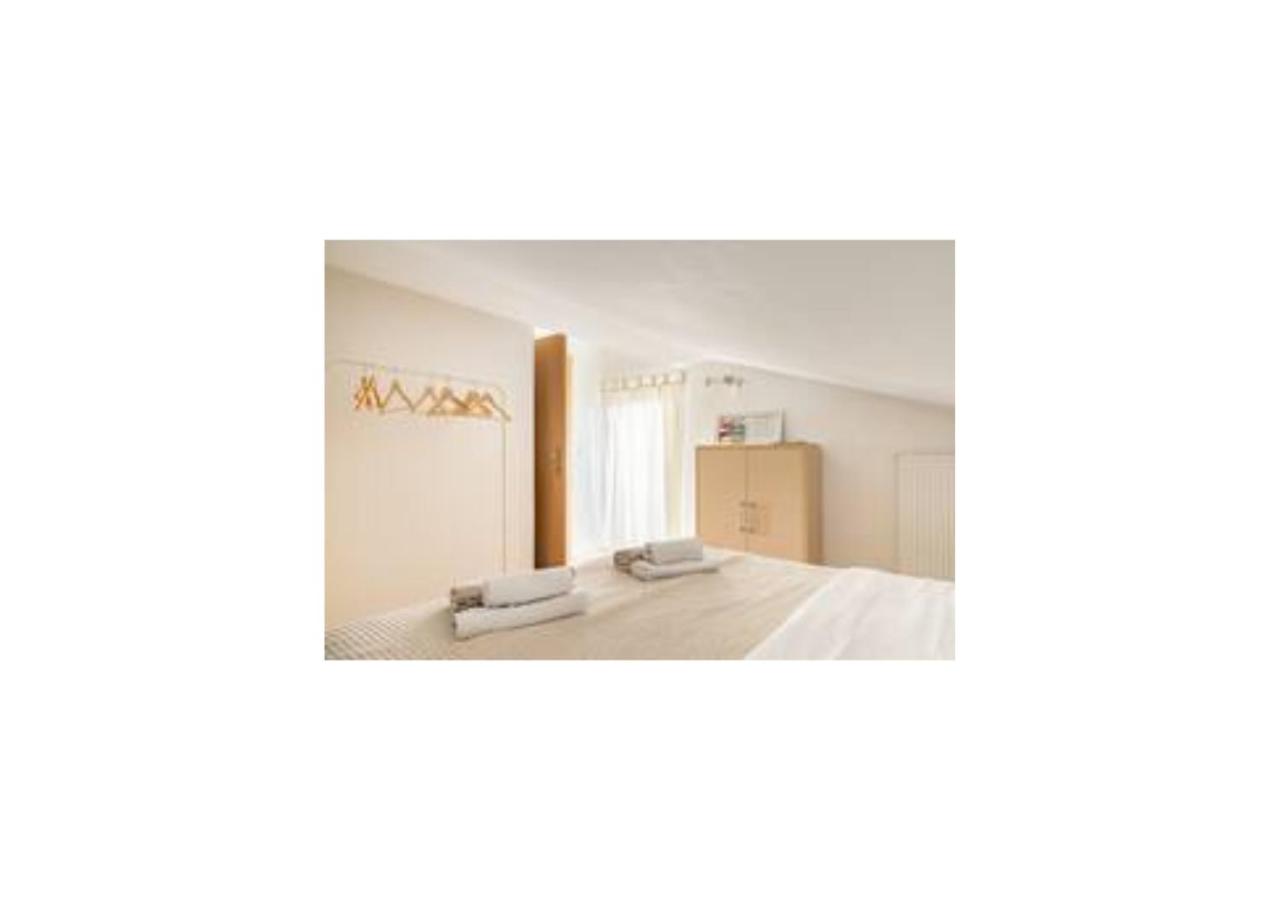 One-Bedroom Apartment - Photo 7