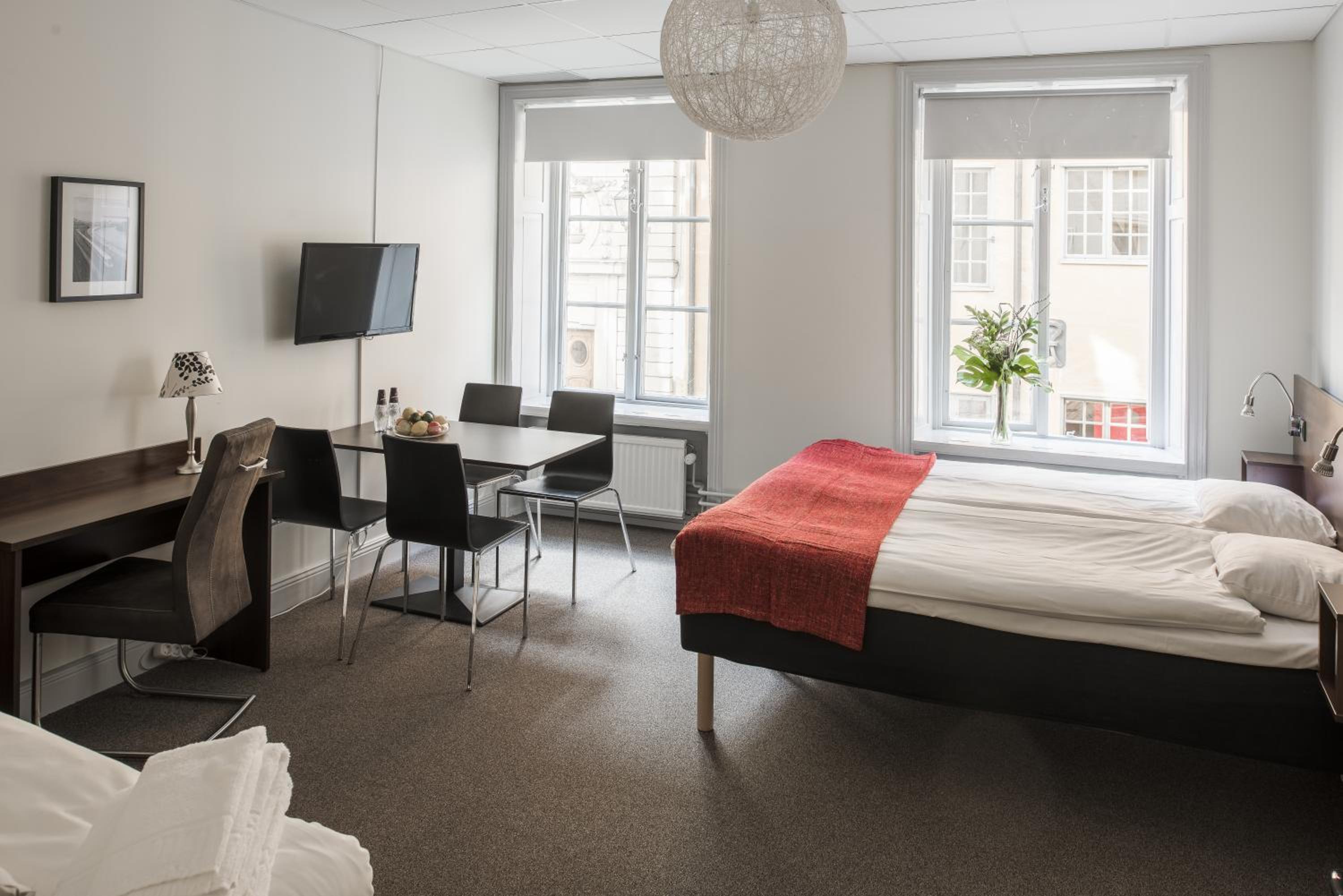 Triple Room with Shared Bathroom