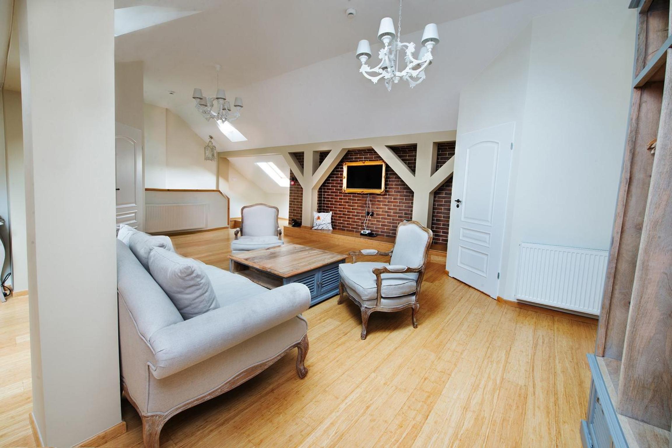 Apartment - Photo 10
