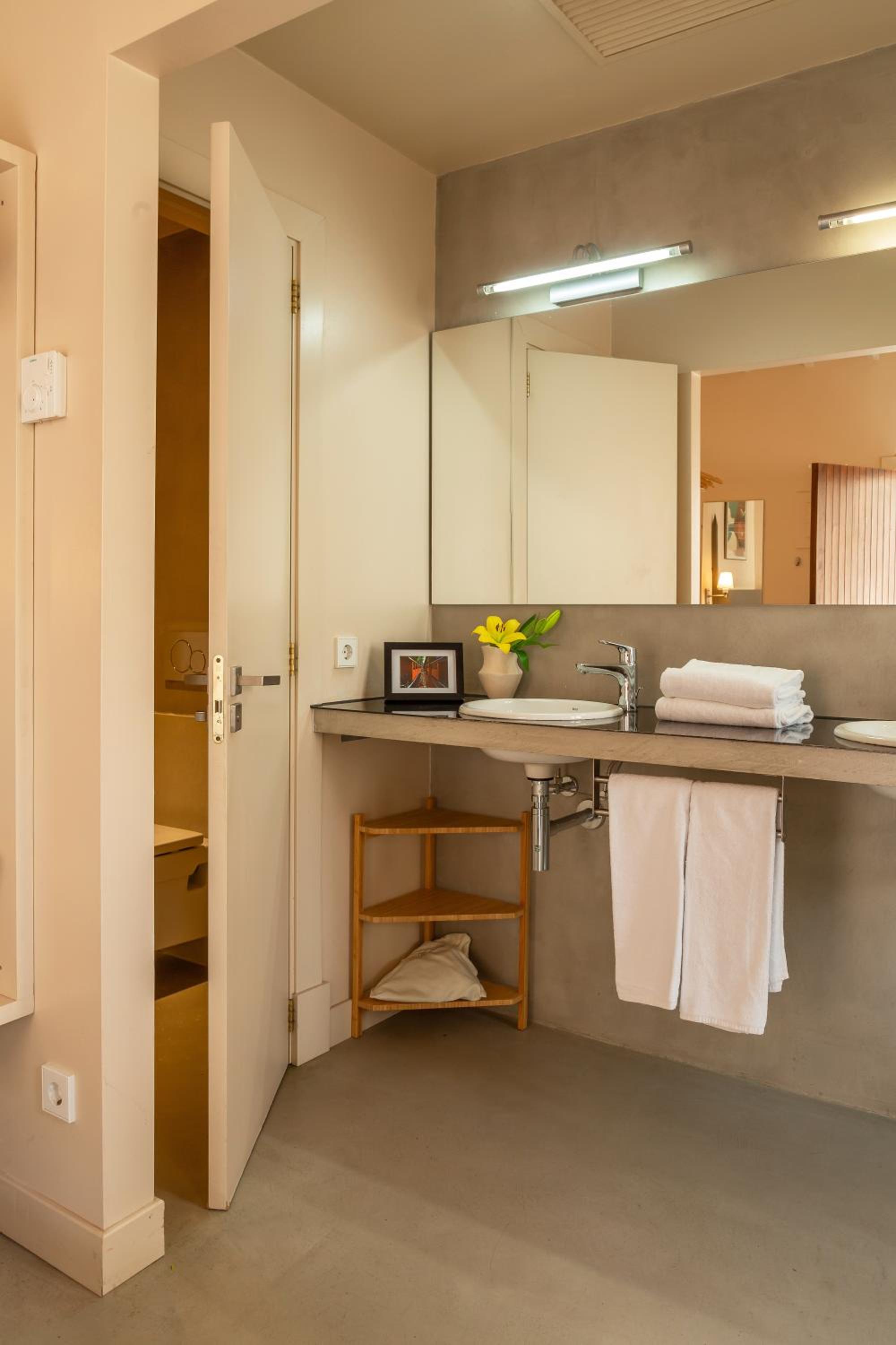 Superior Double Room - Photo 3