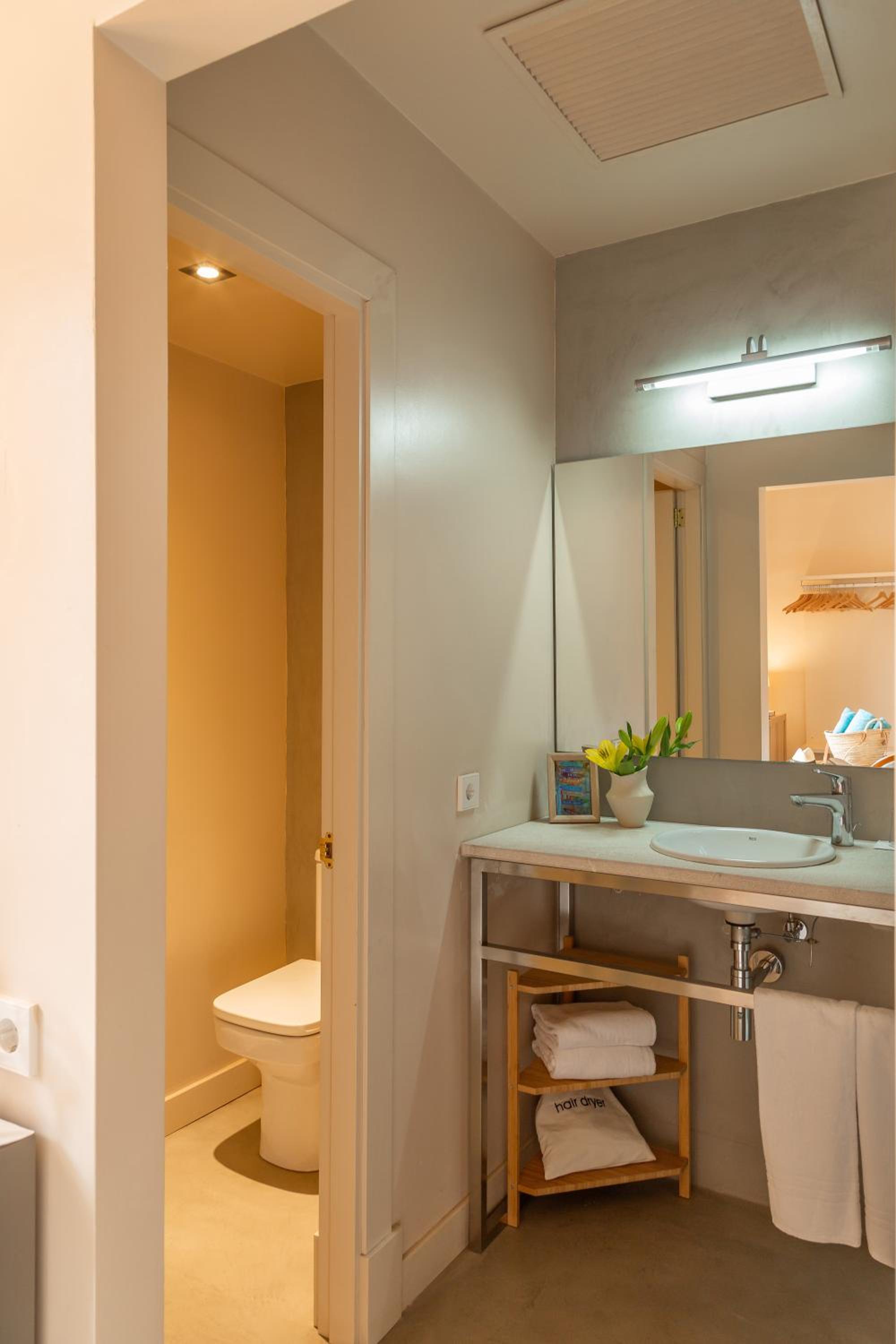 Double Room with Mountain View - Photo 6