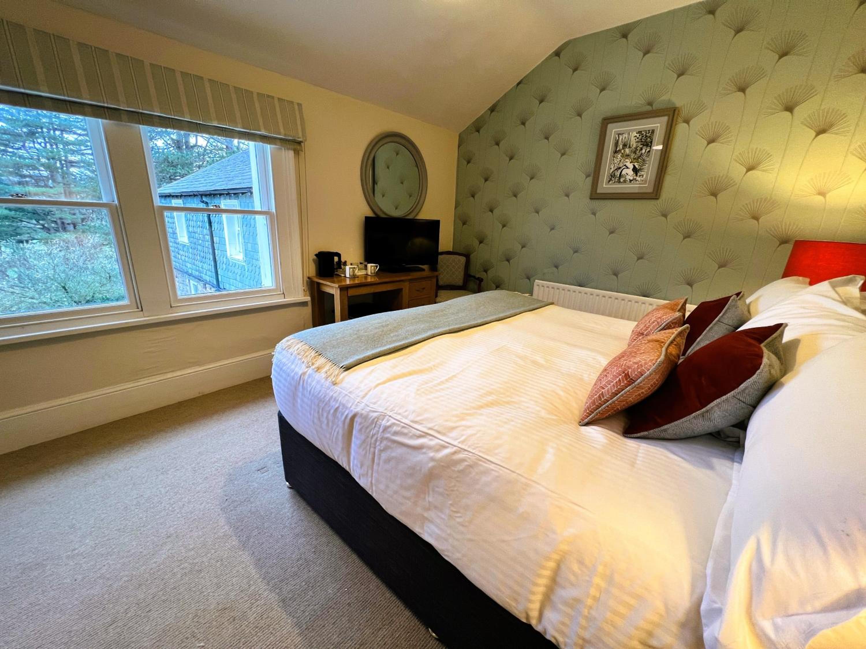 Deluxe Double or Twin Room - Photo 2