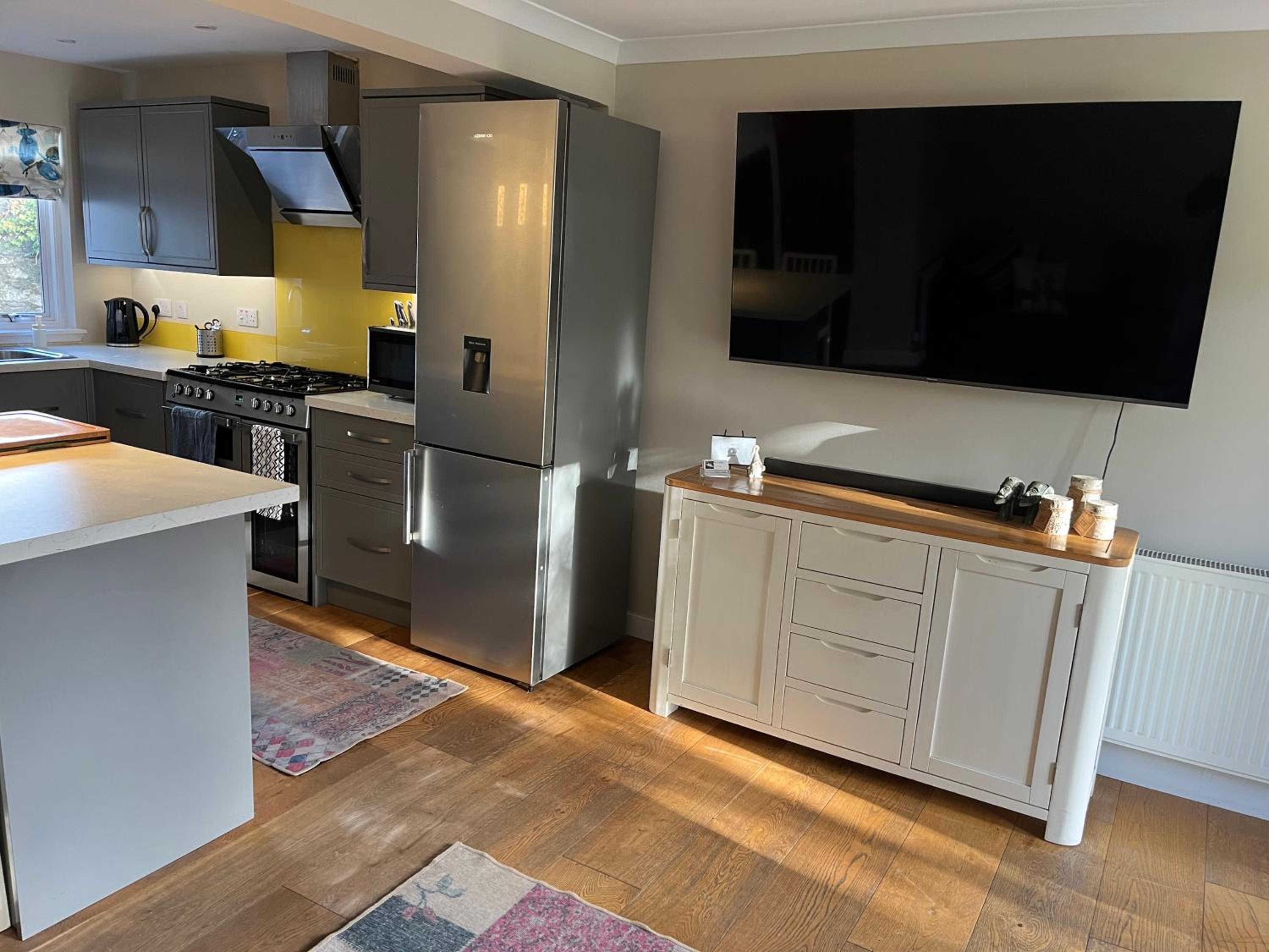 One-Bedroom House photo 1