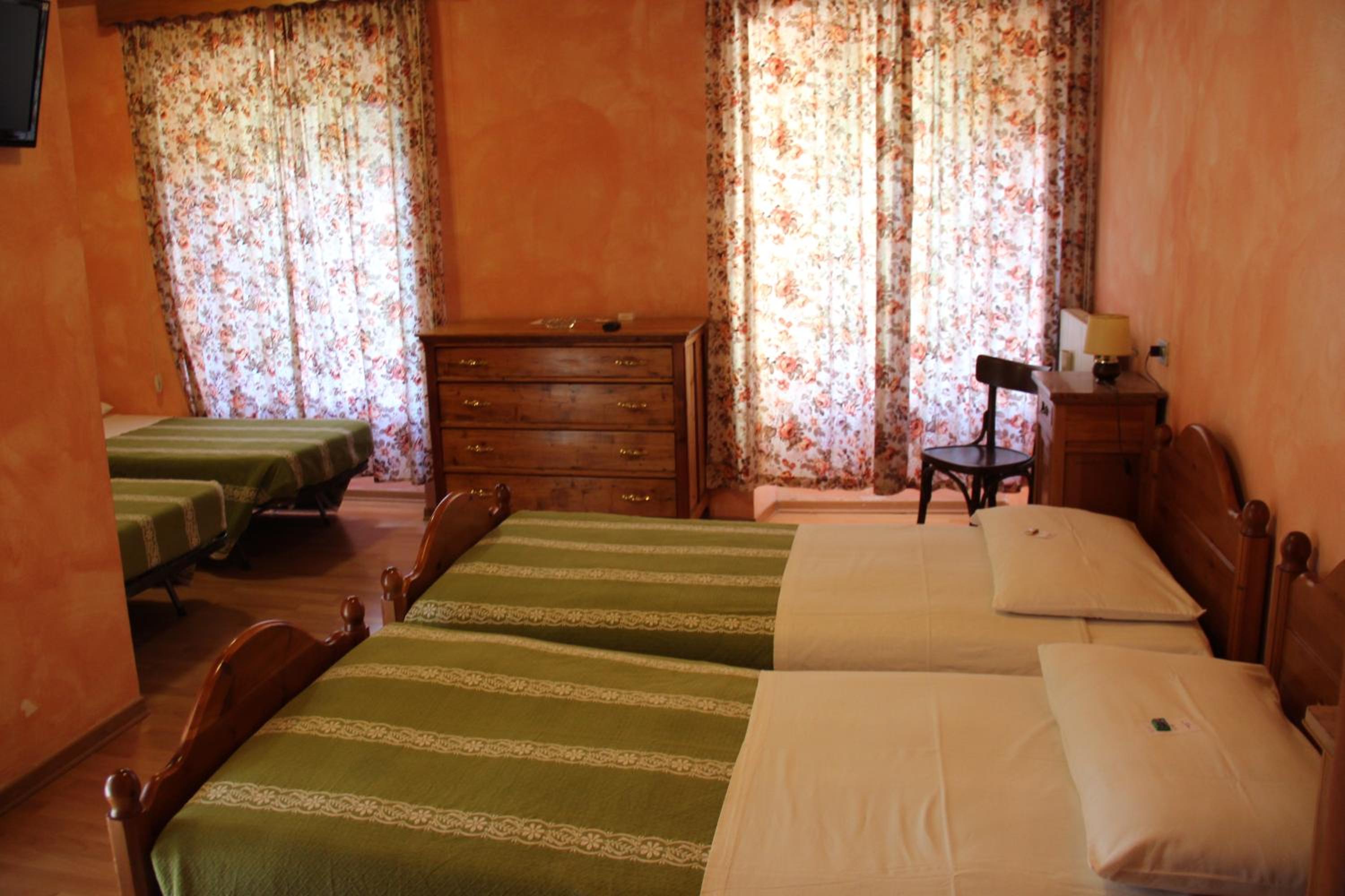 Quadruple Room photo 2
